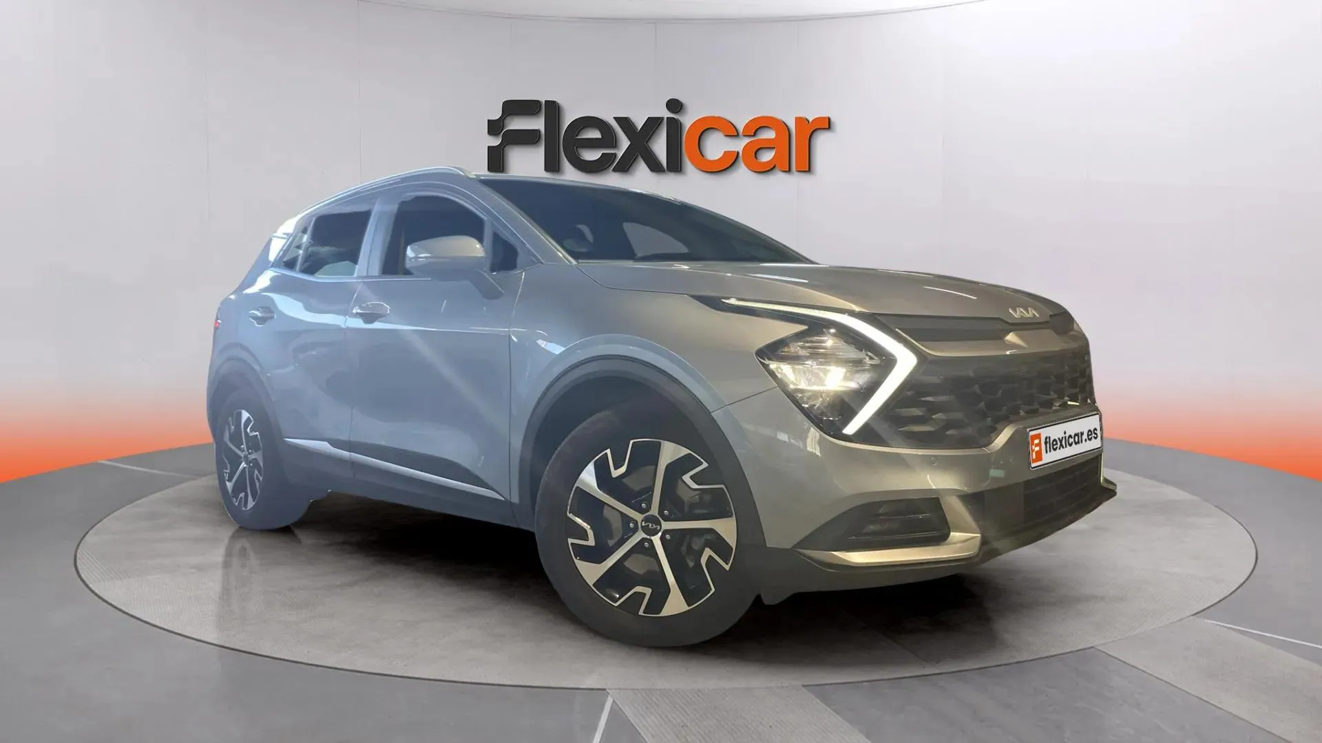 Kia Sportage 1.6 T-GDi PHEV Drive 4x4 - foto 1