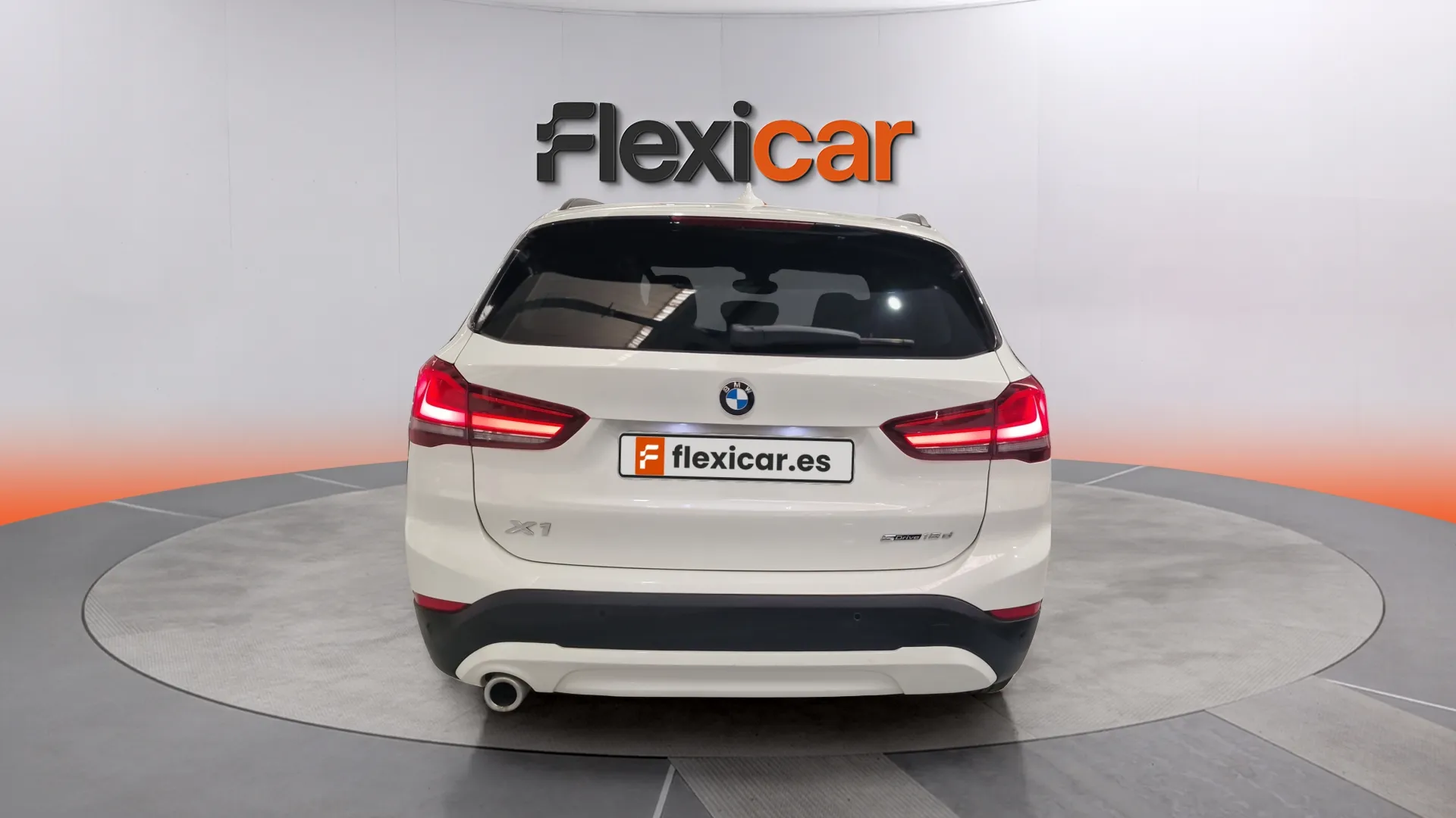 BMW X1 sDrive16d - foto 5