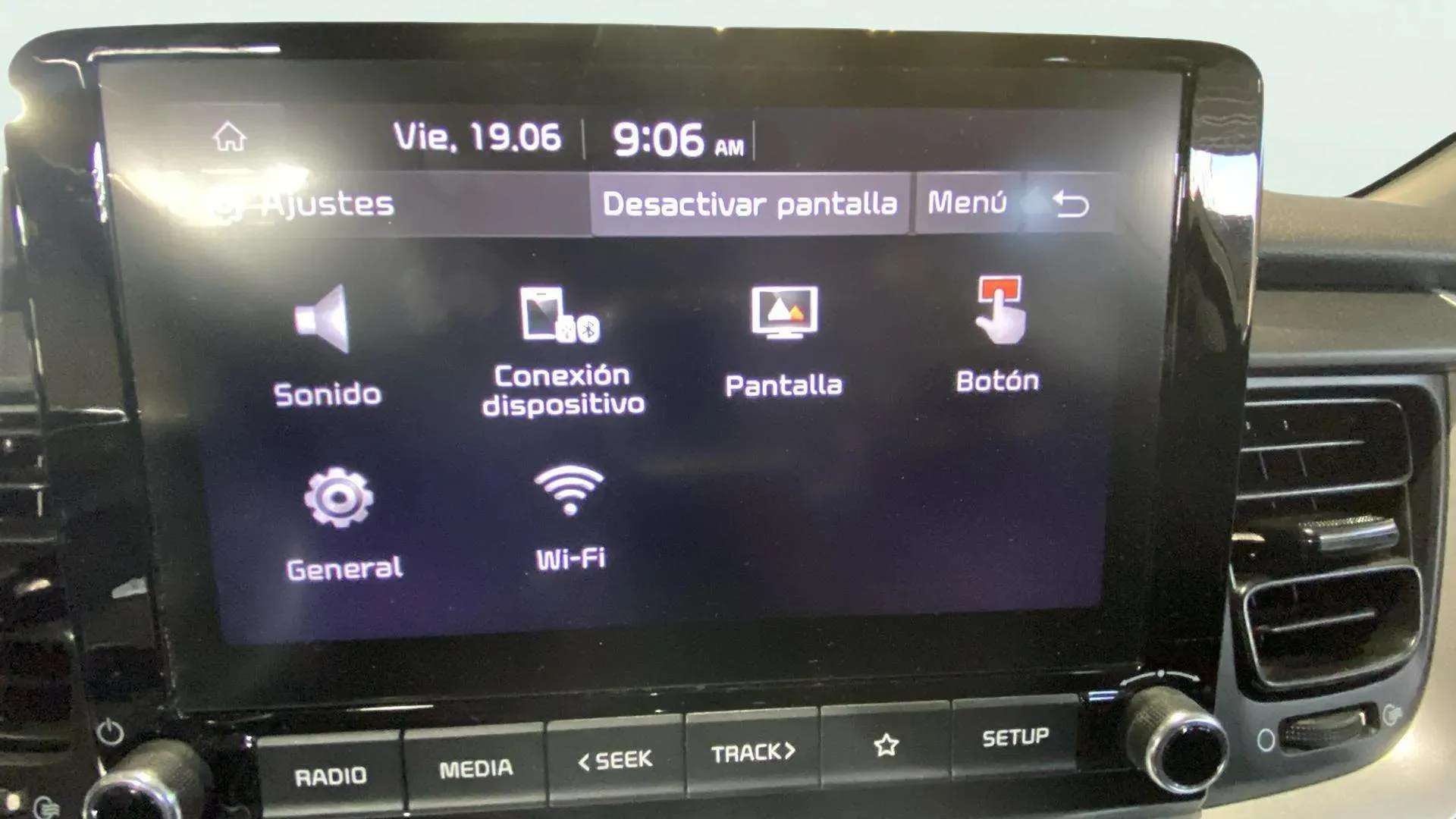 Kia Stonic 1.0 T-GDi MHEV iMT Concept - foto 24