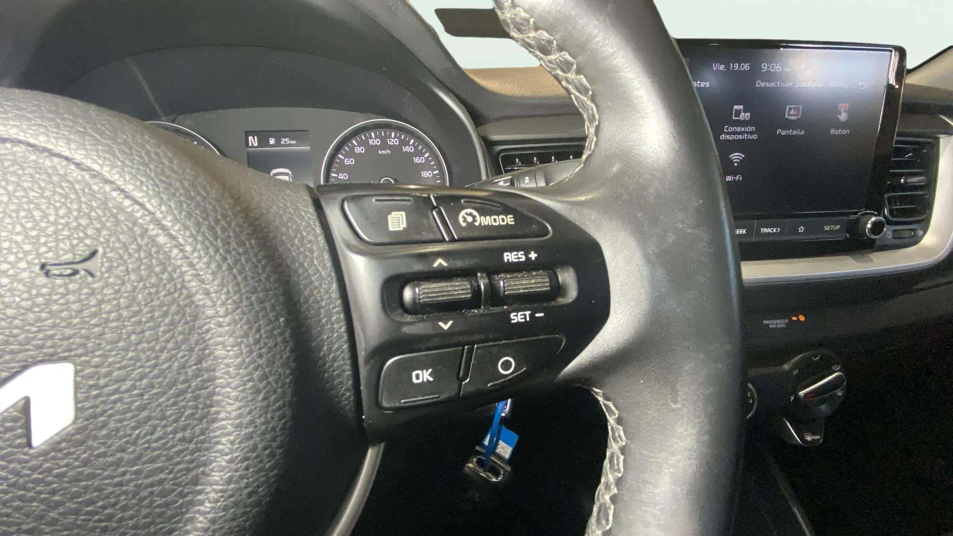 Kia Stonic 1.0 T-GDi MHEV iMT Concept - foto 28