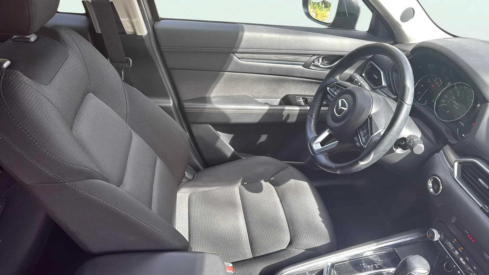 Mazda CX-5 2.2 D AWD Zenith Saf. - foto 15
