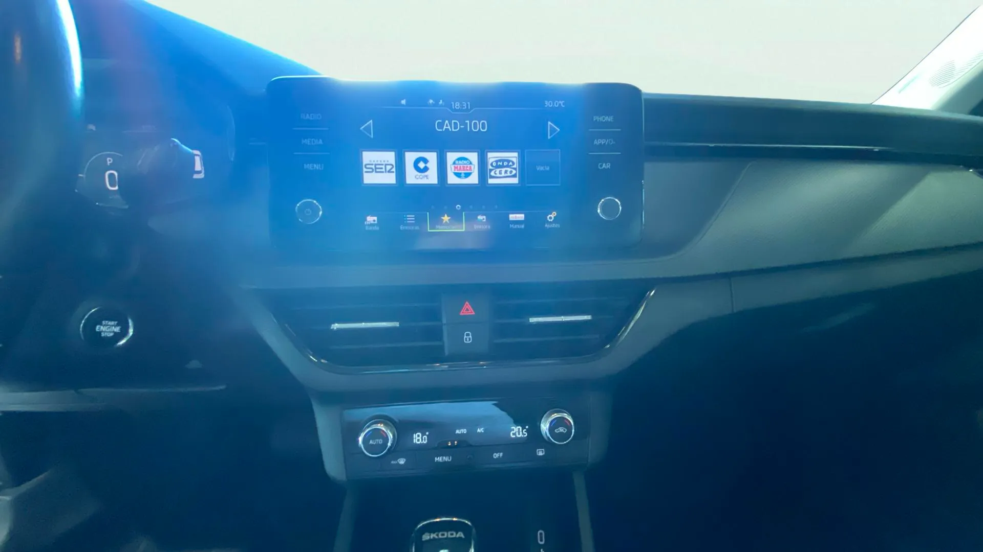 Škoda Kamiq 1.0 TSI DSG Ambition - foto 8