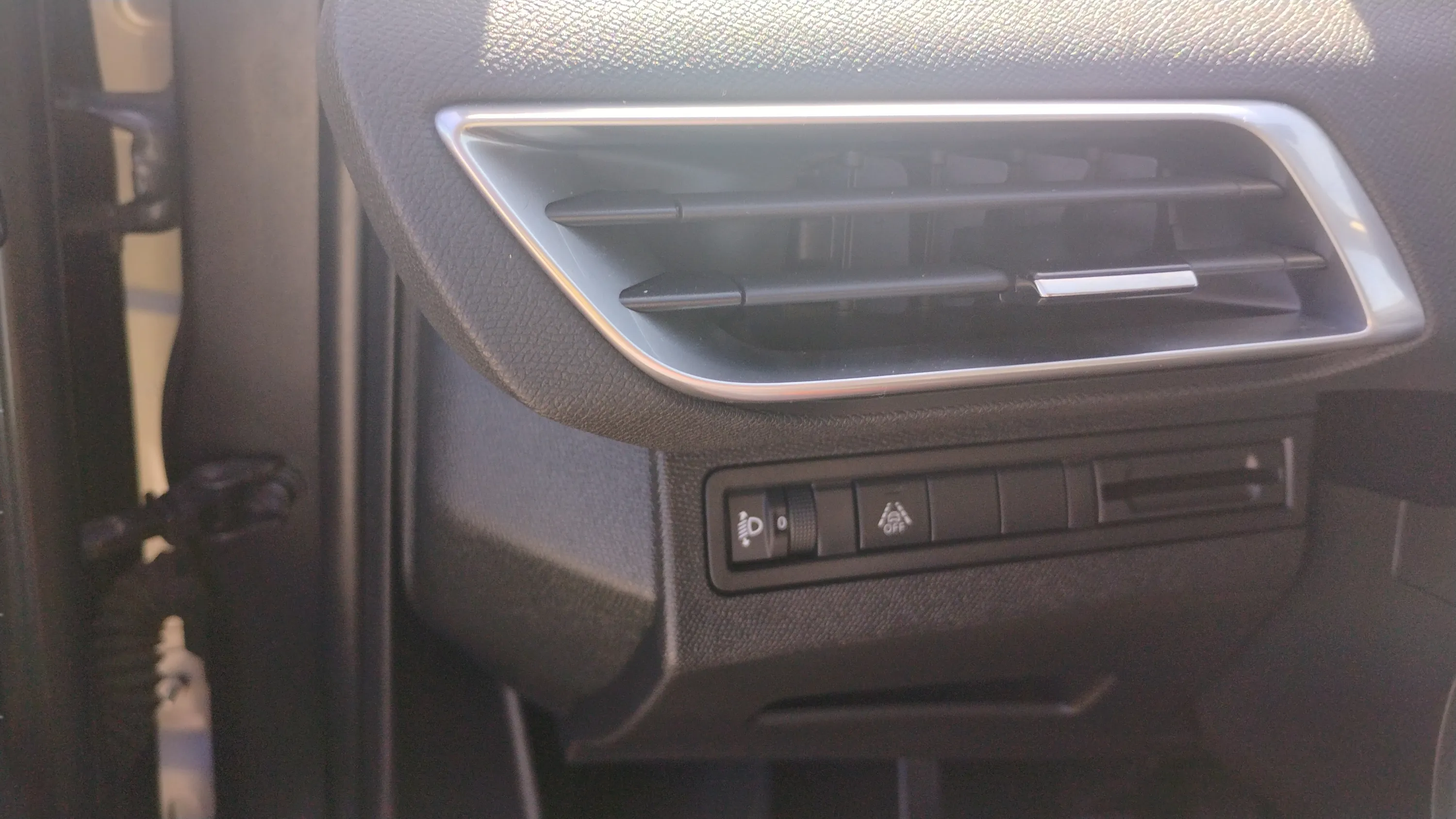 Peugeot 3008 1.5 BlueHDi Allure - foto 24