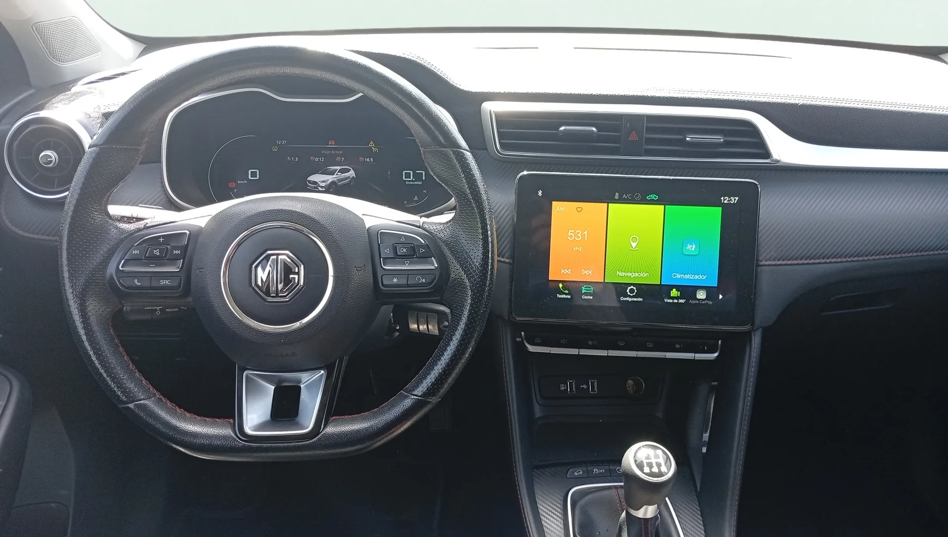 MG ZS 1.5 Luxury - foto 9