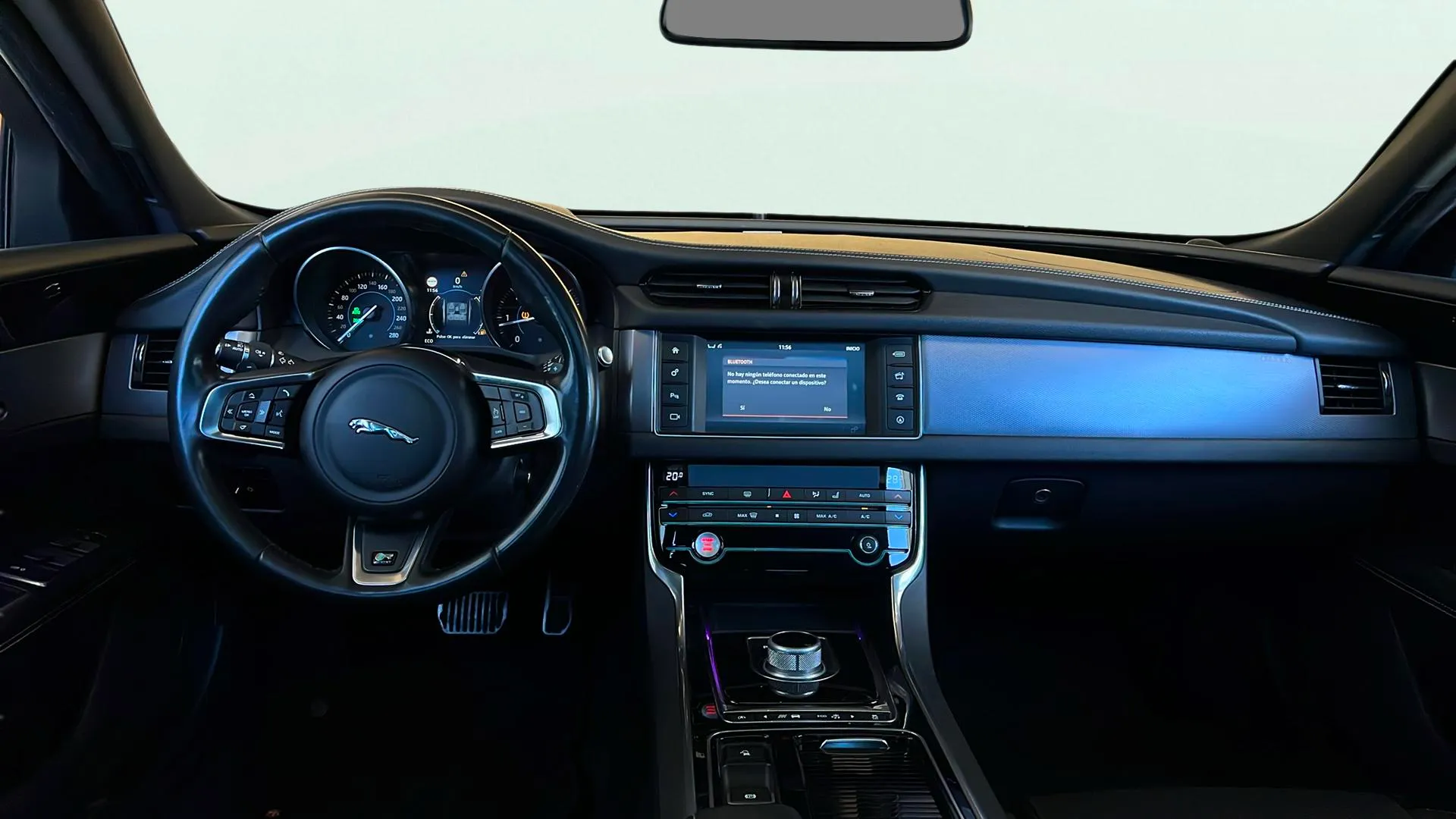 Jaguar XF 2.0D R-Sport - foto 8