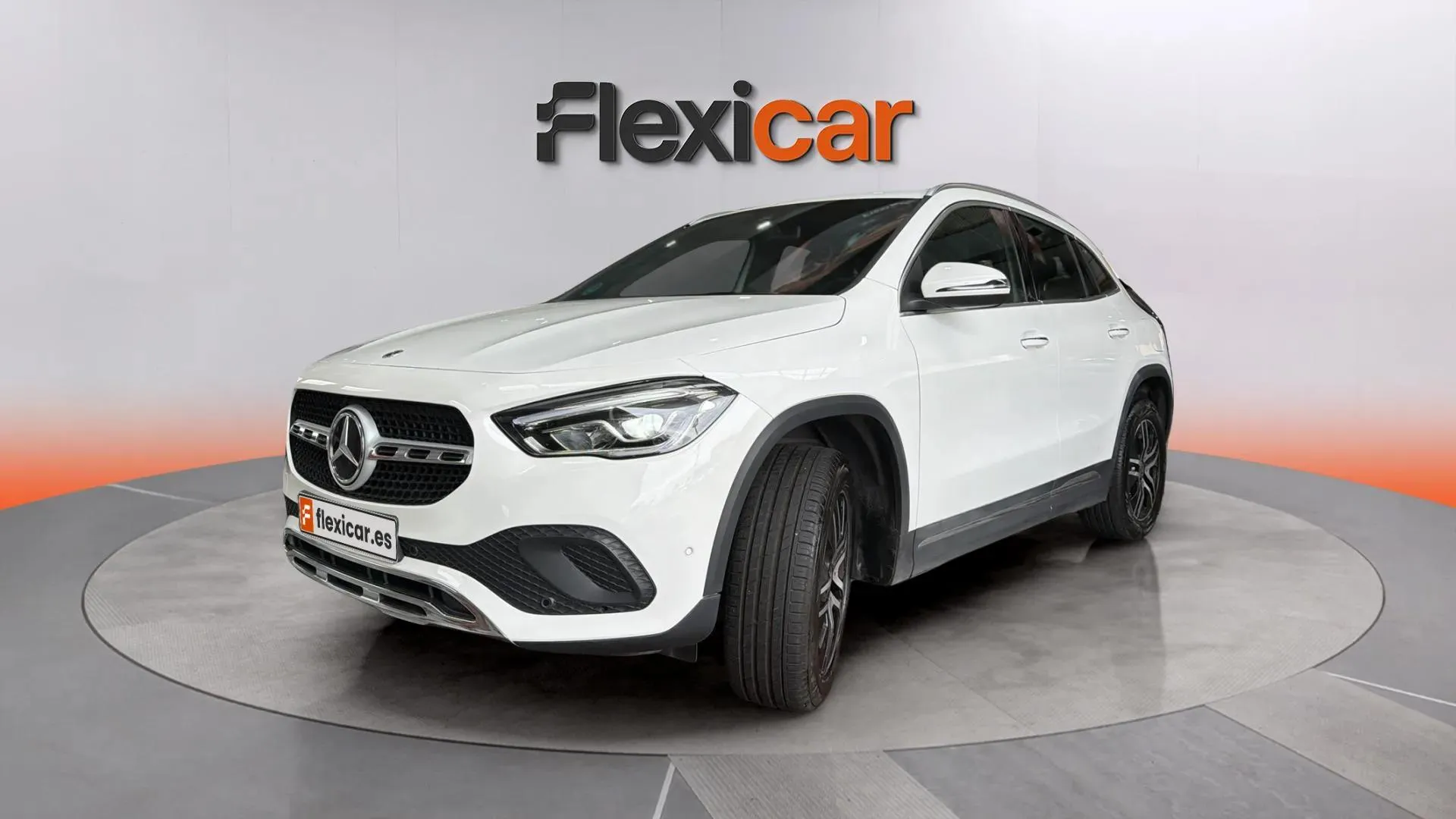 Mercedes-Benz GLA 200 - foto 2