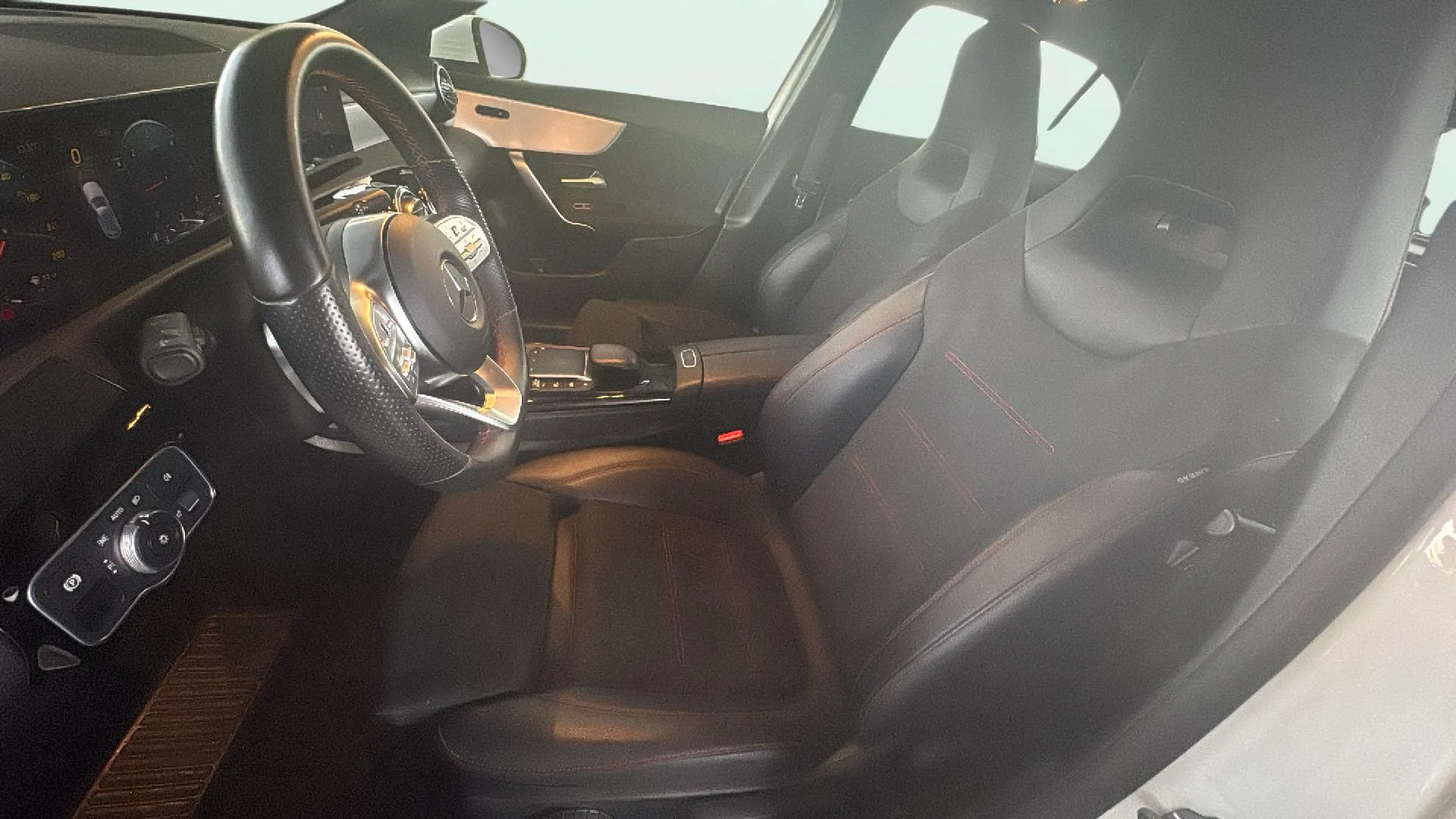Mercedes-Benz Clase A A 200 d - foto 29