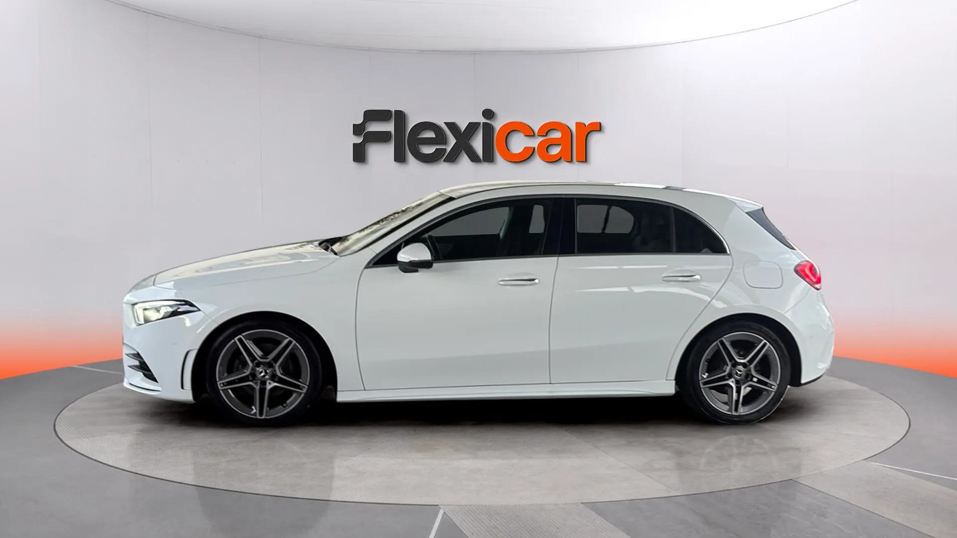 Mercedes-Benz Clase A A 200 d - foto 7