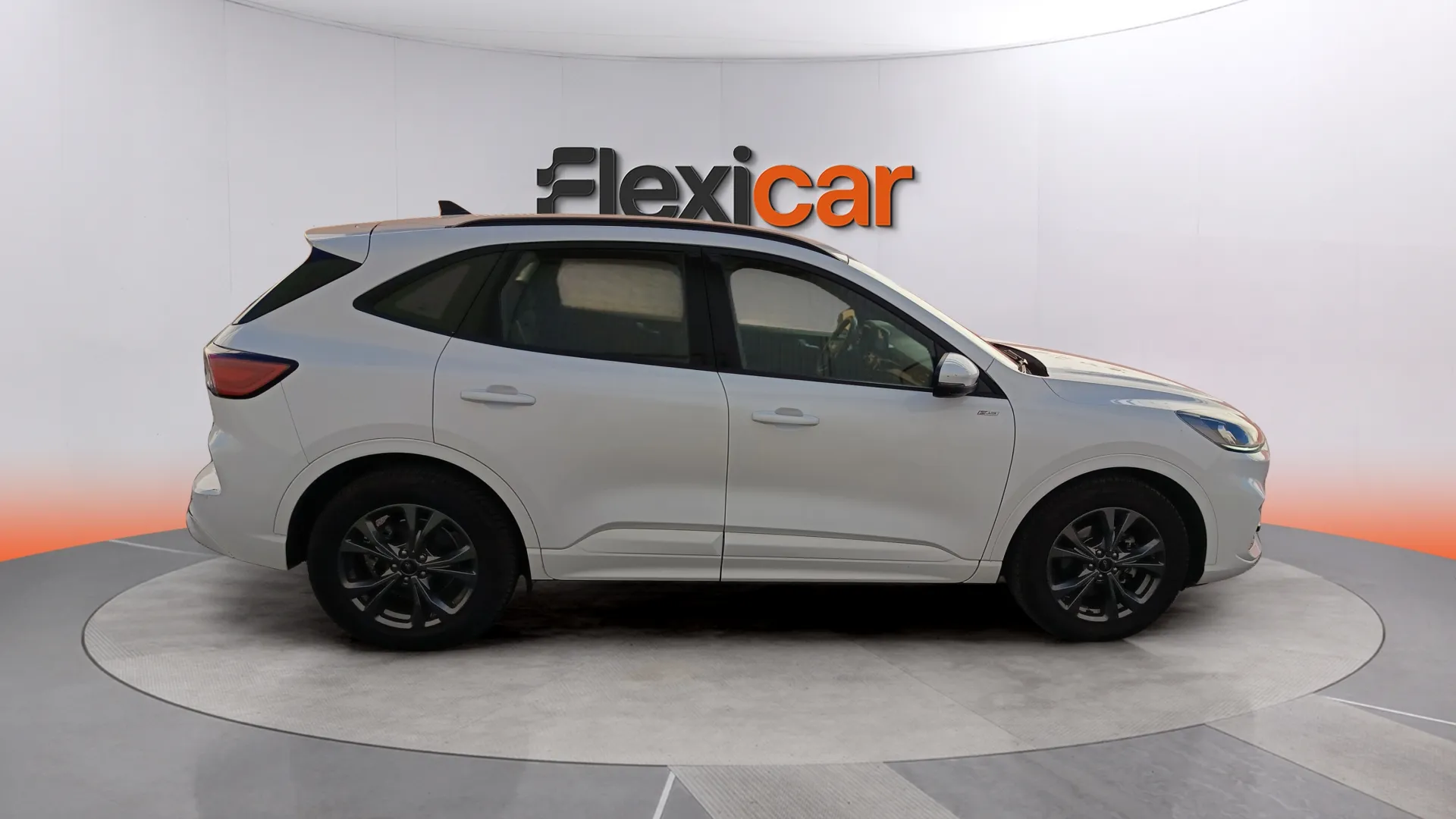 Ford Kuga ST-Line 1.5T EcoBoost - foto 8