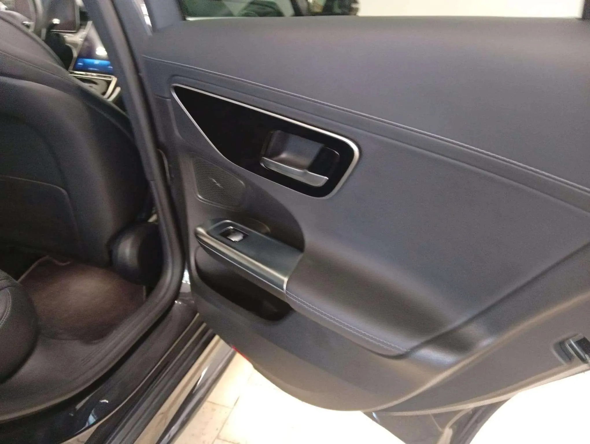 Mercedes-Benz Clase C C 220 d - foto 17