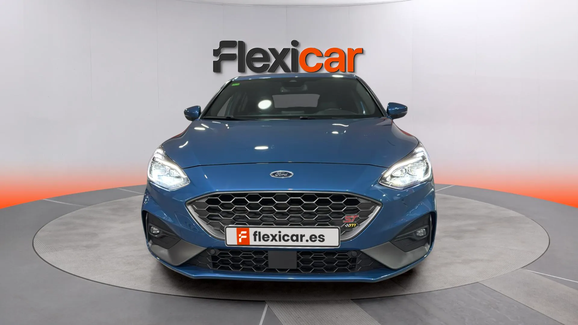 Ford Focus 2.3 EcoBoost ST 3 - foto 2