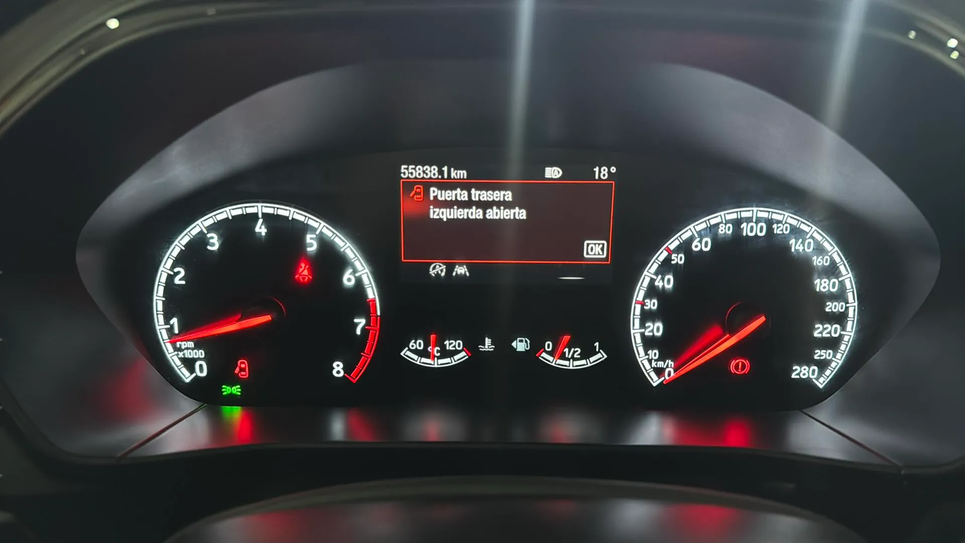 Ford Focus 2.3 EcoBoost ST 3 - foto 11