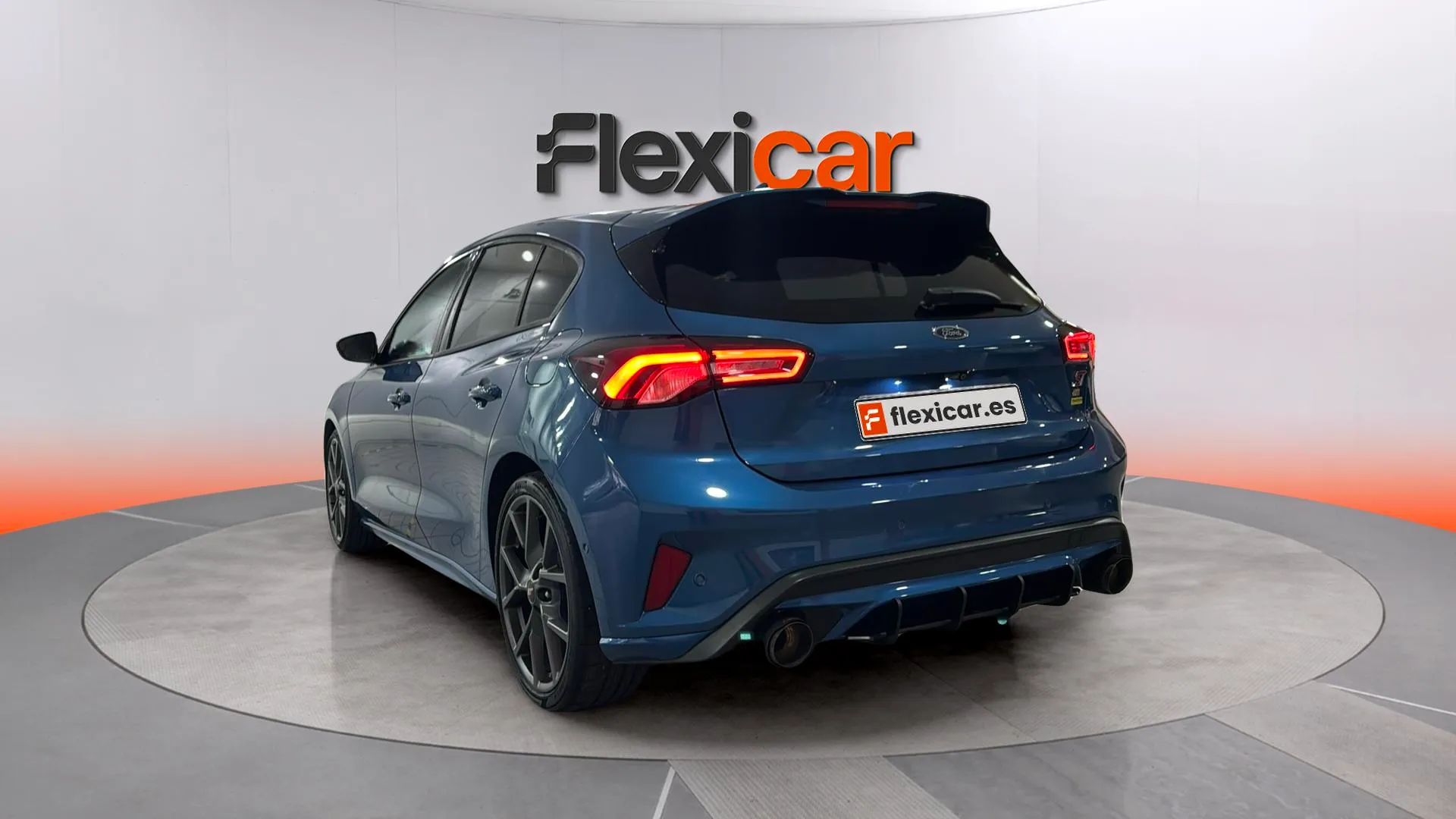 Ford Focus 2.3 EcoBoost ST 3 - foto 5