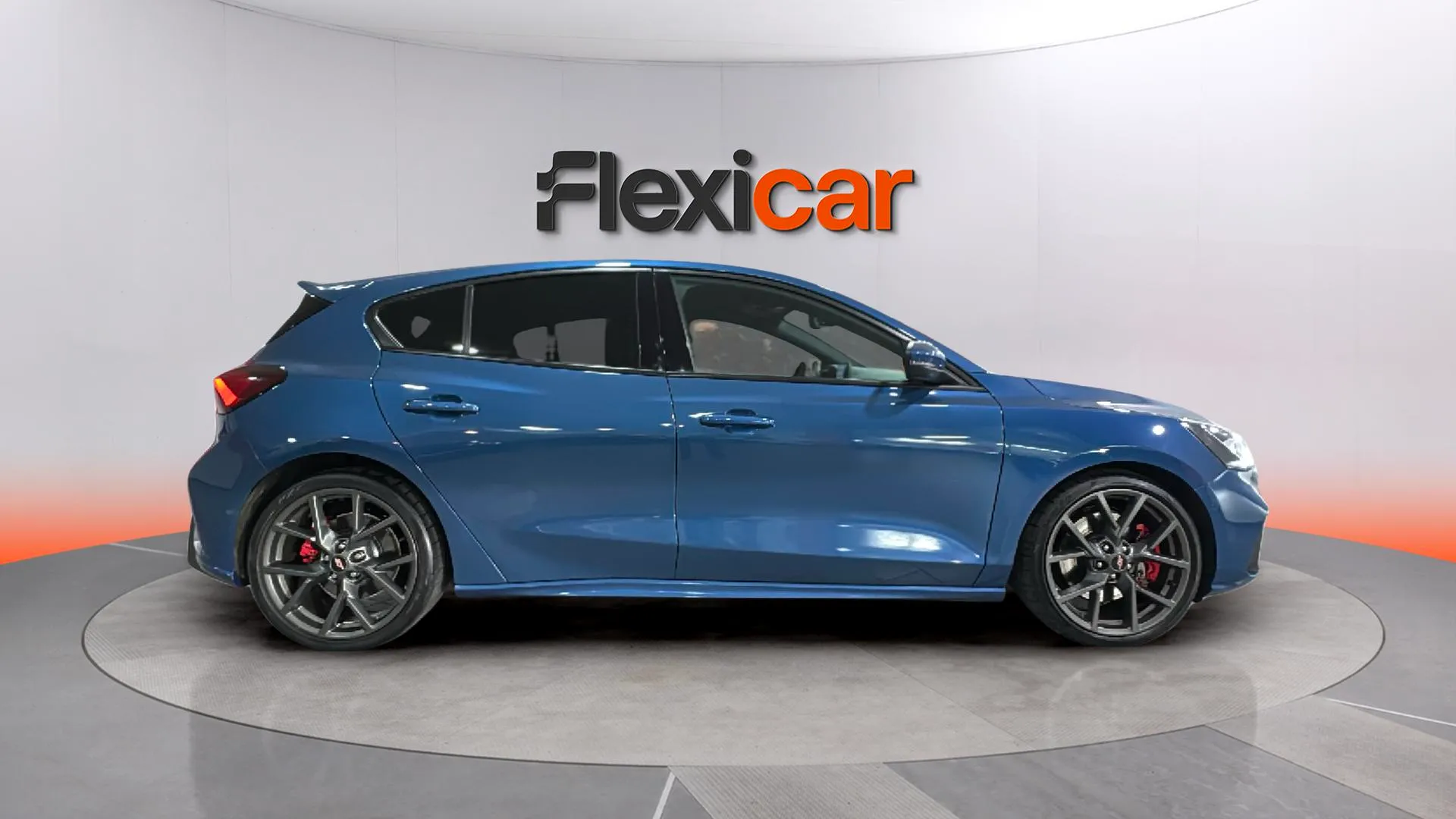 Ford Focus 2.3 EcoBoost ST 3 - foto 8