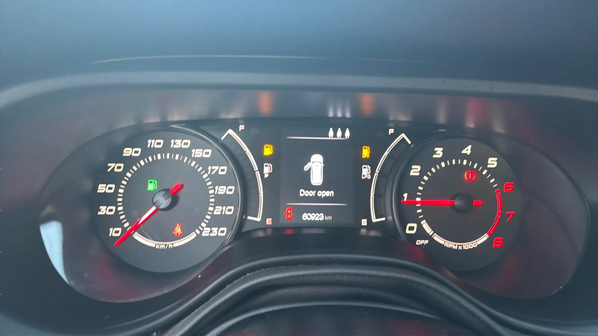 Fiat Tipo 1.4 Easy gasolina/GLP SW - foto 11
