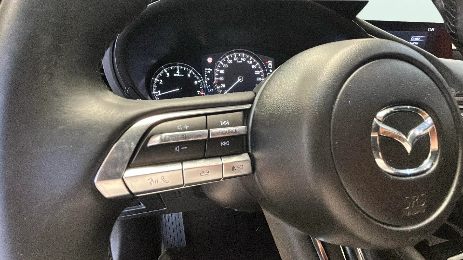 Mazda Mazda3 2.0 e-Skyactiv-G Zenith - foto 19