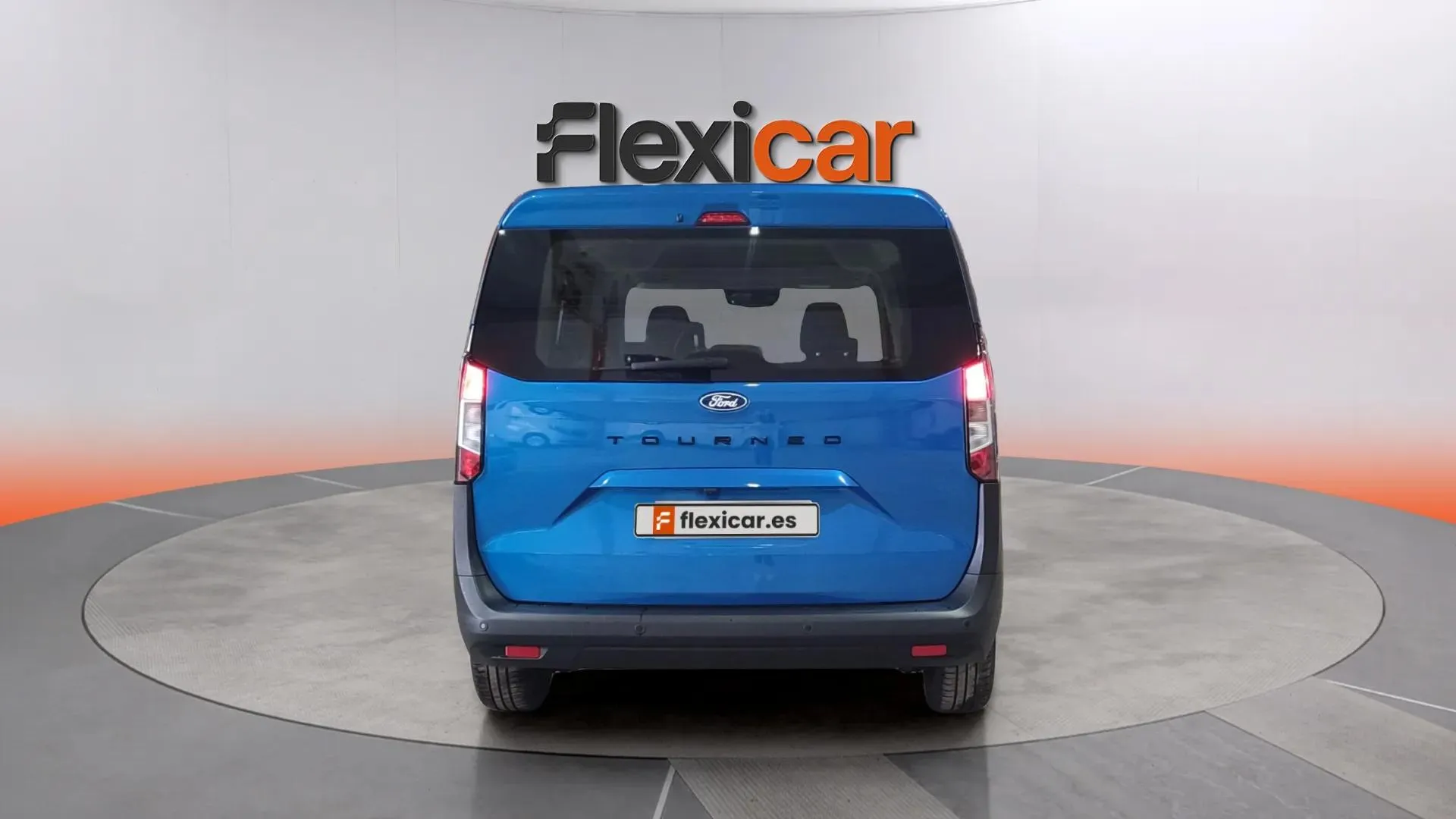 Ford Tourneo Courier 1.0 EcoBoost Trend - foto 5