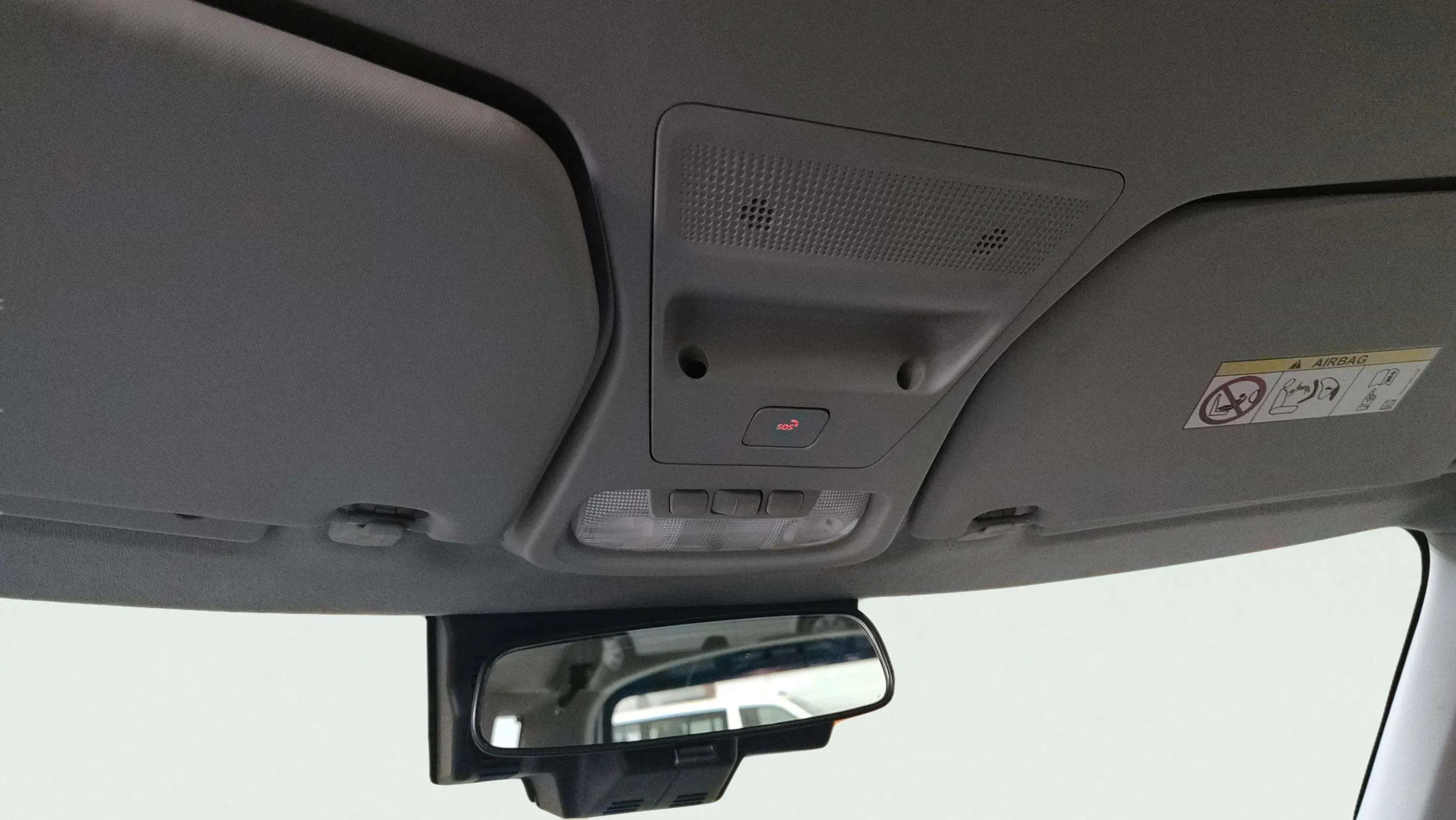 Ford Tourneo Courier 1.0 EcoBoost Trend - foto 20