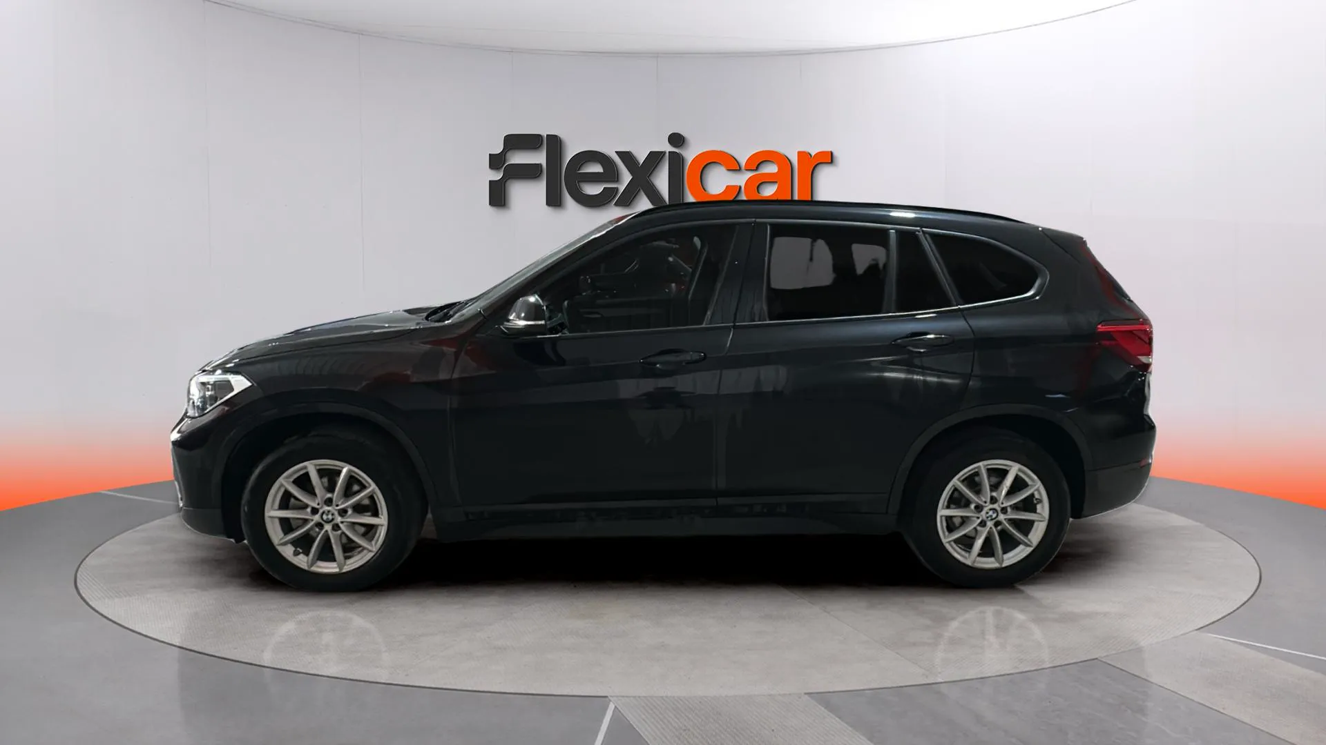 BMW X1 sDrive18d - foto 4