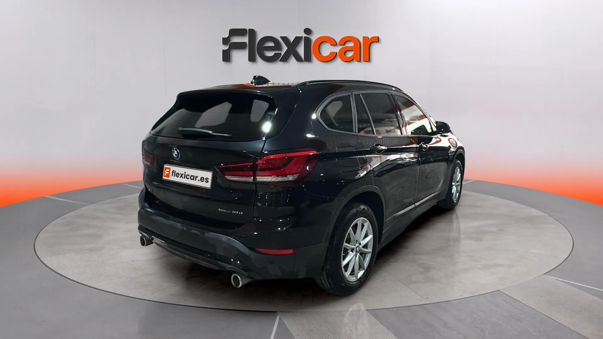 BMW X1 sDrive18d - foto 7
