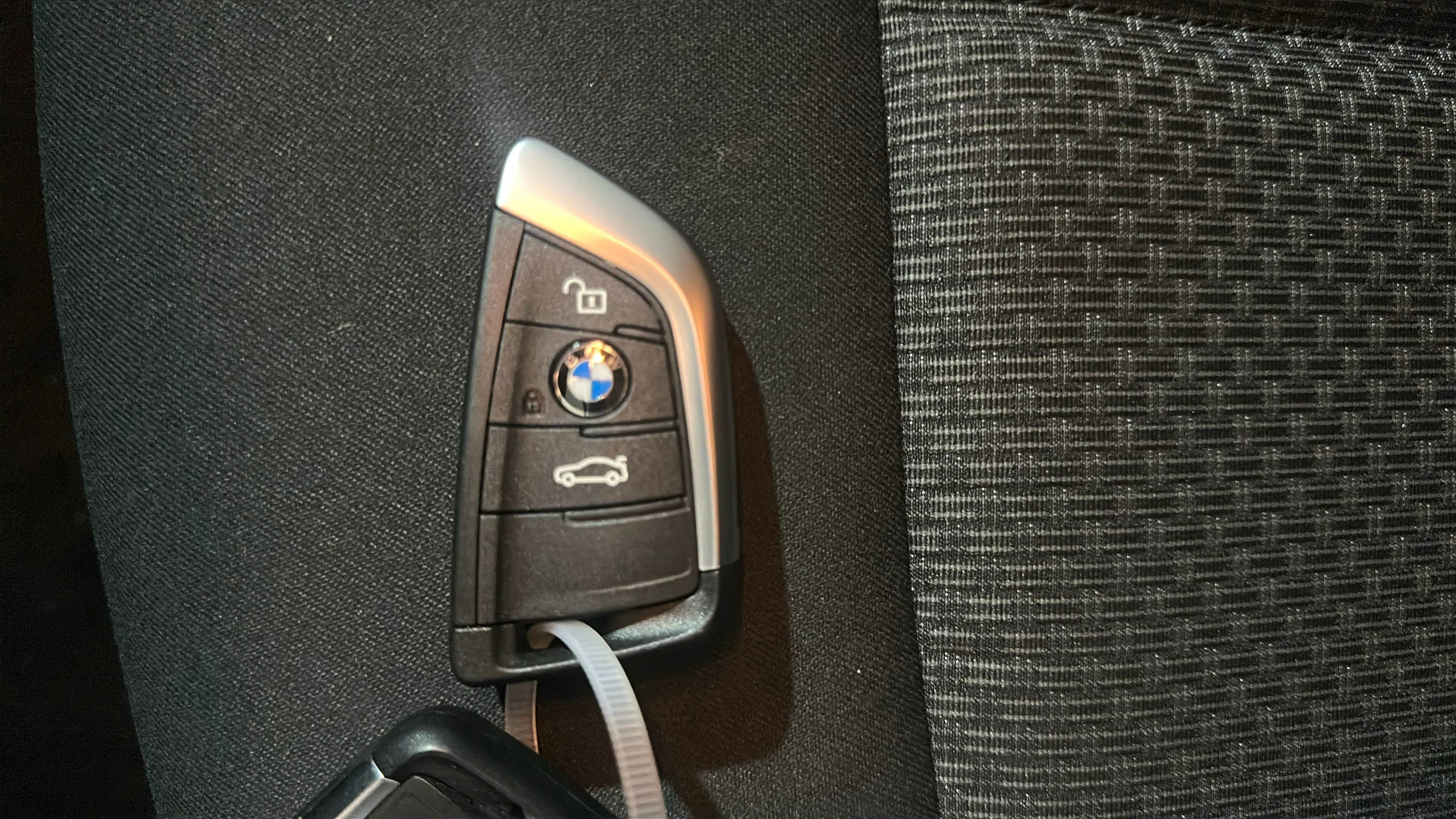 BMW X1 sDrive18d - foto 18