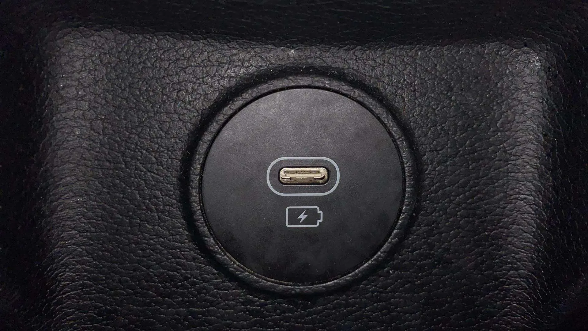 Kia Ceed 1.6 MHEV iMT Drive - foto 25