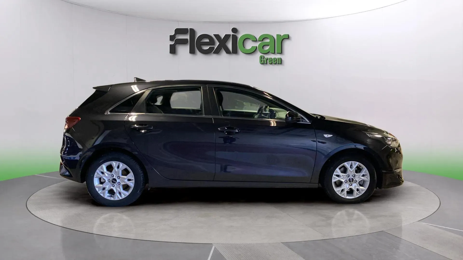 Kia Ceed 1.6 MHEV iMT Drive - foto 10