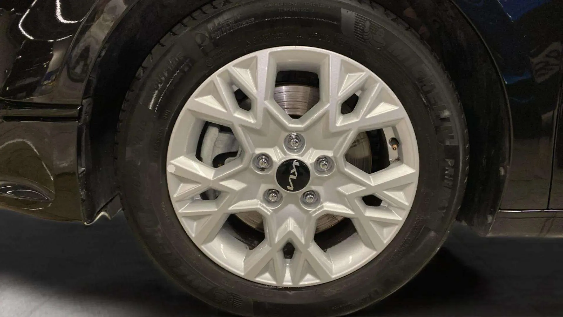 Kia Ceed 1.6 MHEV iMT Drive - foto 28