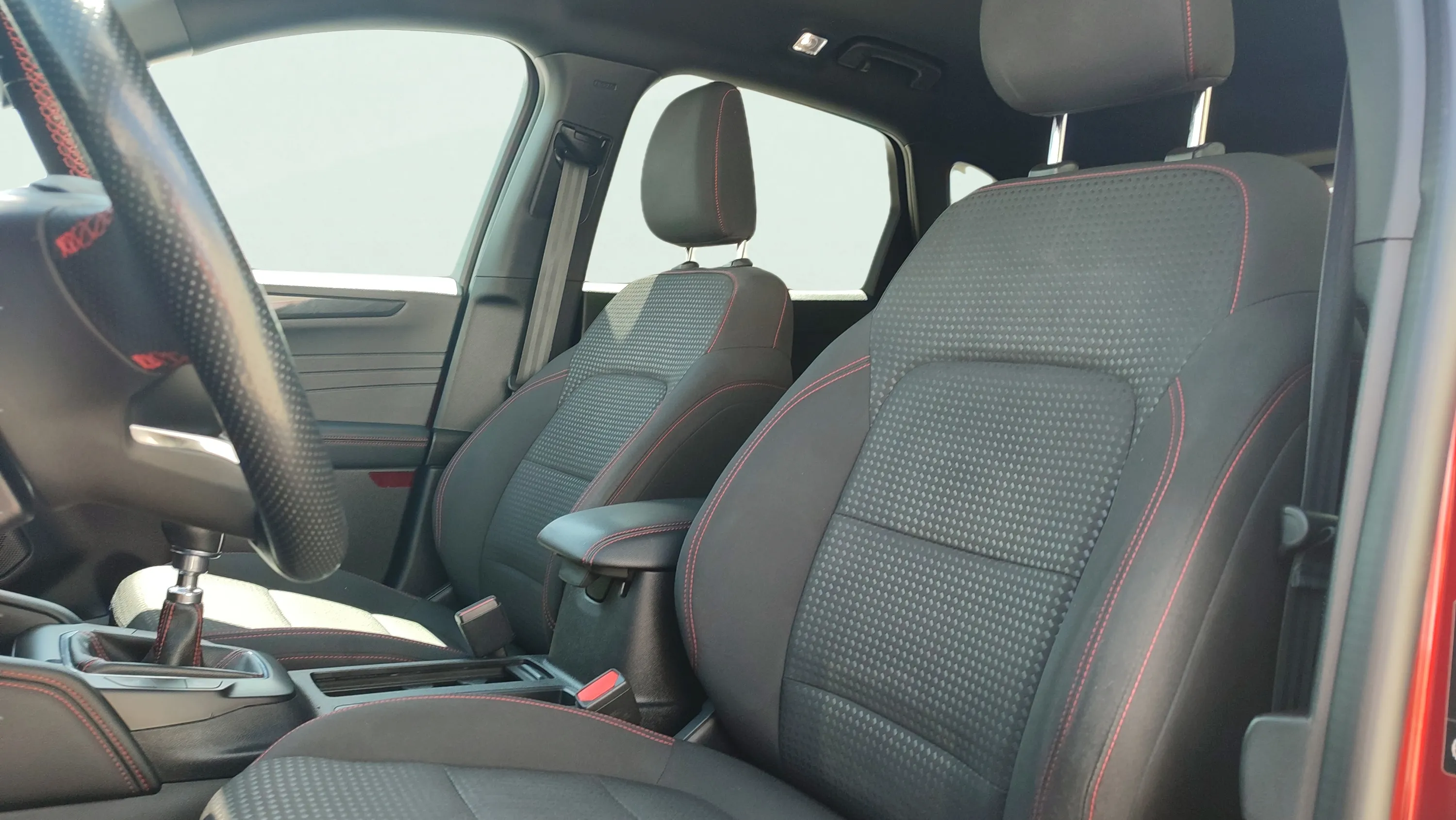 Ford Kuga ST-Line 1.5 EcoBlue - foto 15