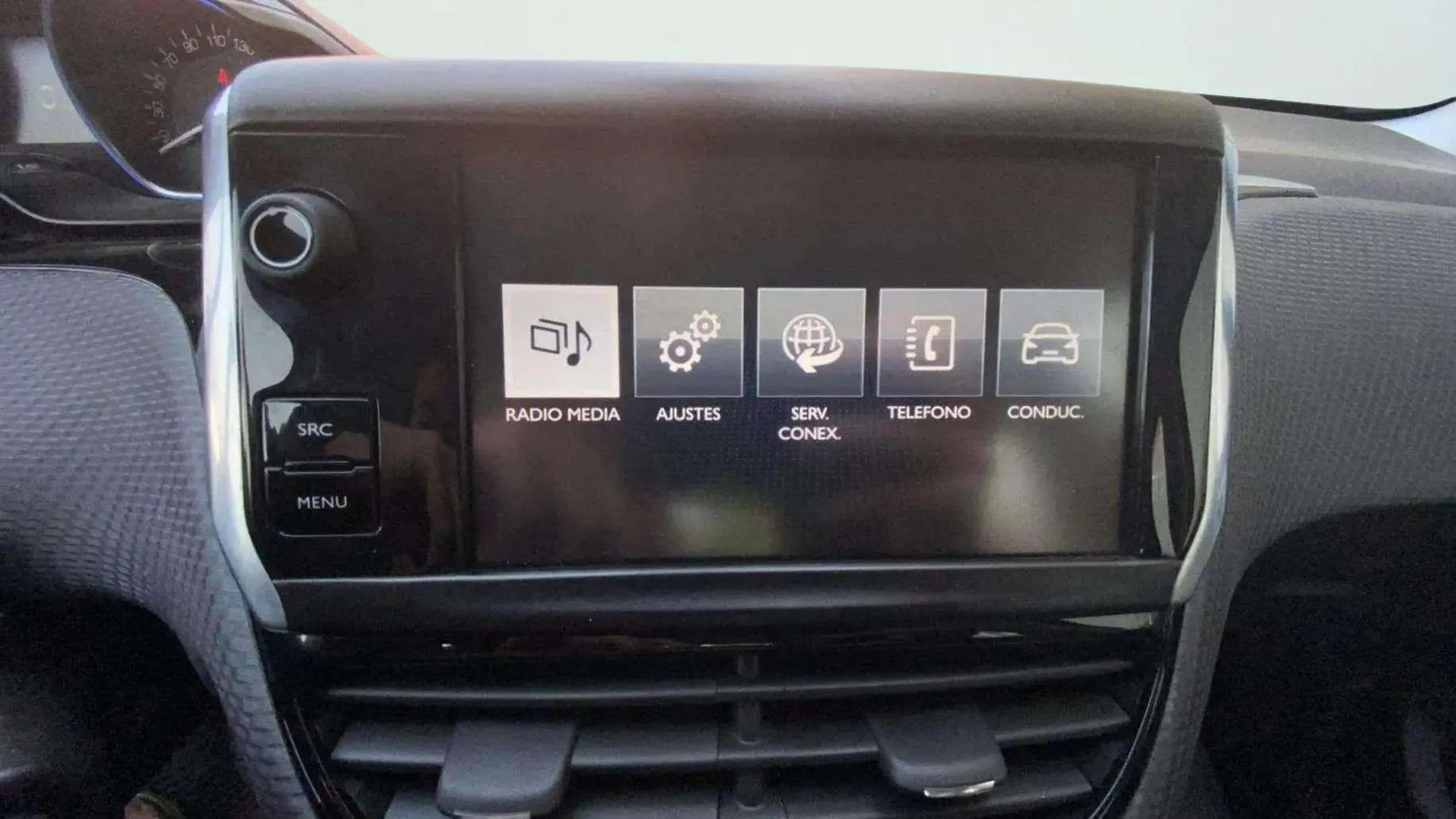 Peugeot 2008 Access 1.2L PureTech - foto 18