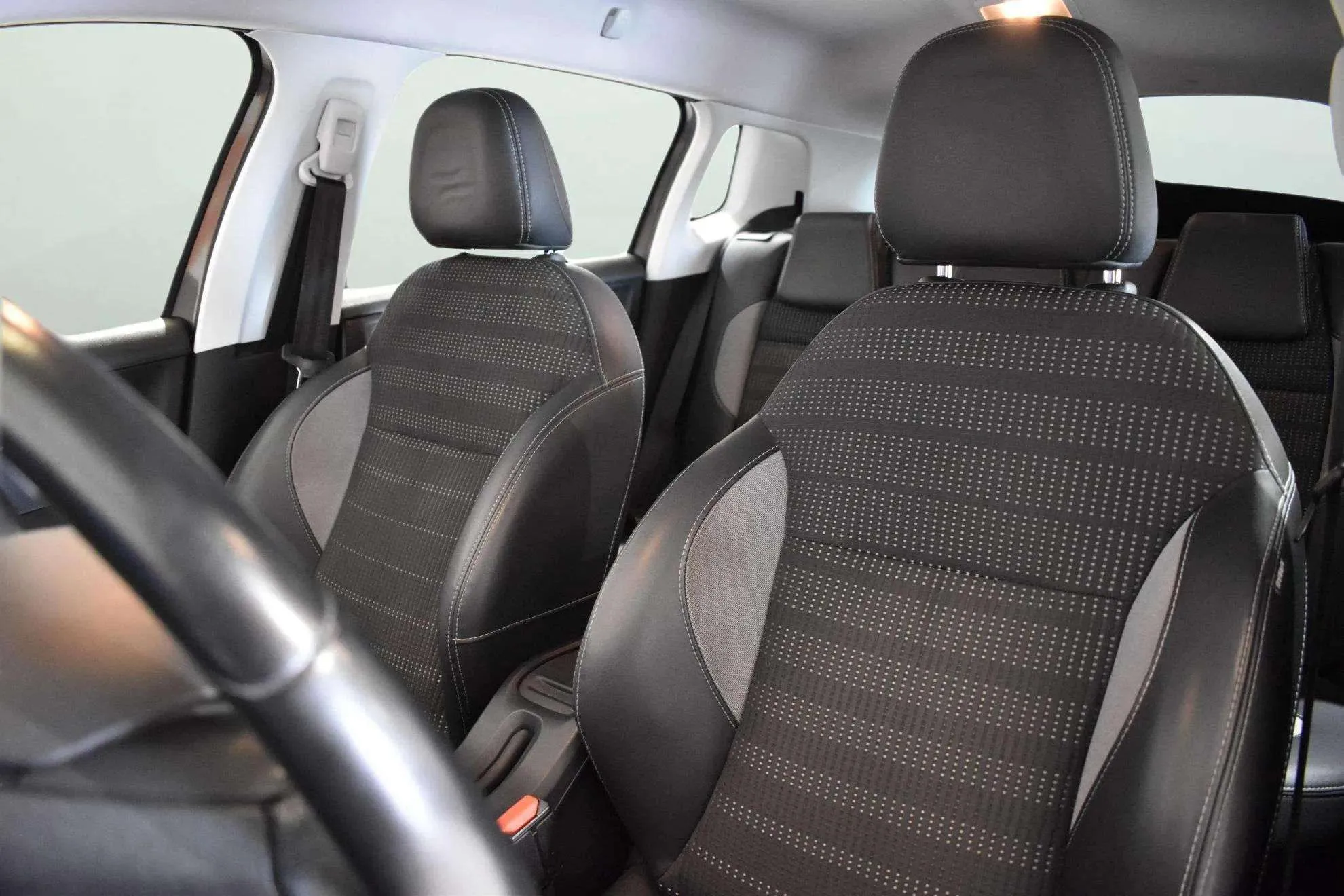 Peugeot 2008 Access 1.2L PureTech - foto 23