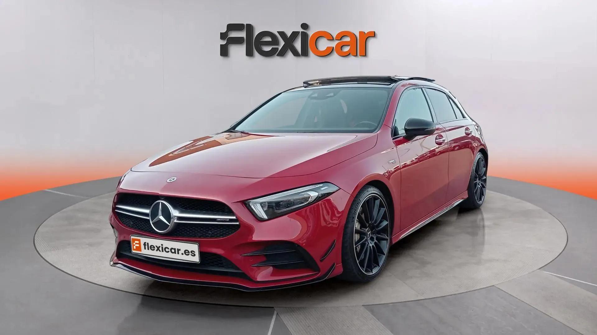Mercedes-Benz Clase A Mercedes-AMG A 35 4MATIC+ - foto 2