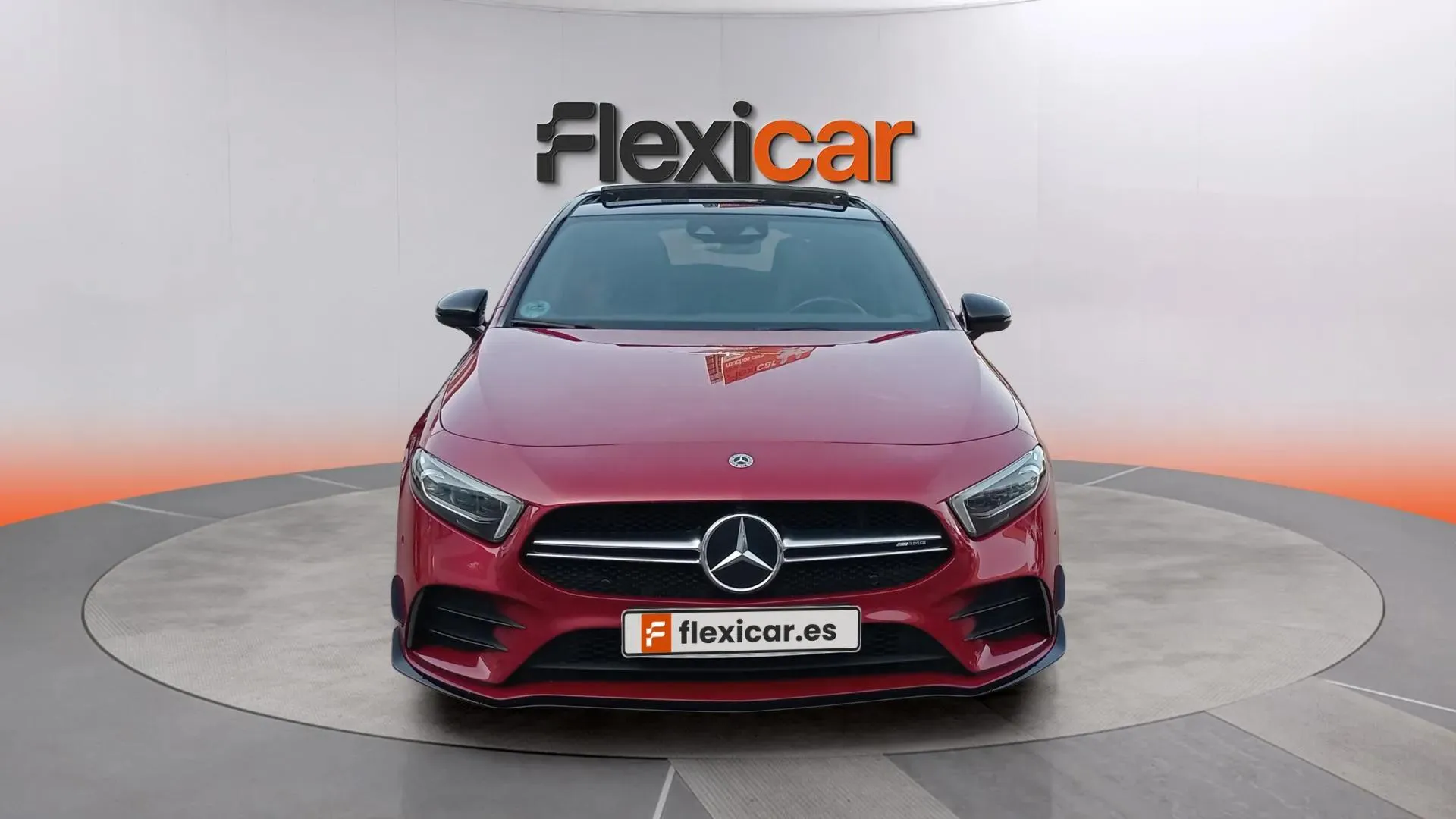 Mercedes-Benz Clase A Mercedes-AMG A 35 4MATIC+ - foto 3