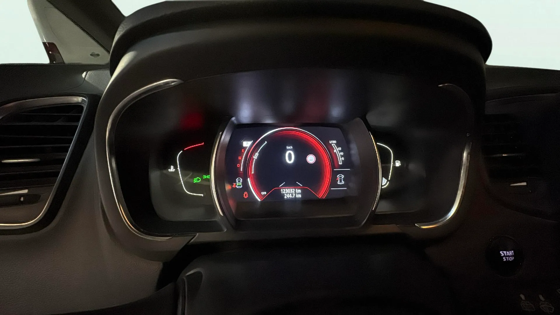 Renault Scénic Limited TCe EDC GPF - foto 16