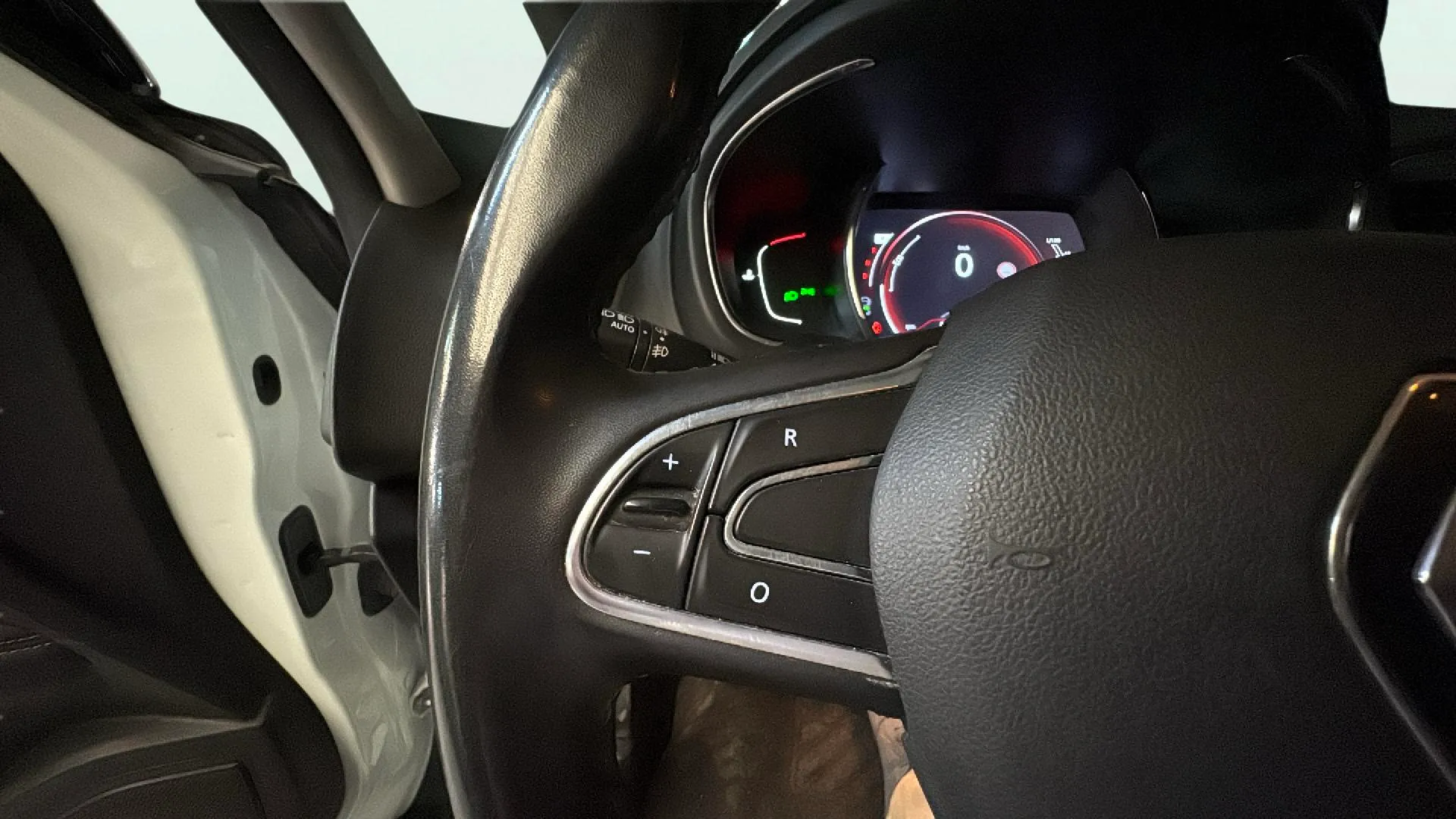Renault Scénic Limited TCe EDC GPF - foto 11