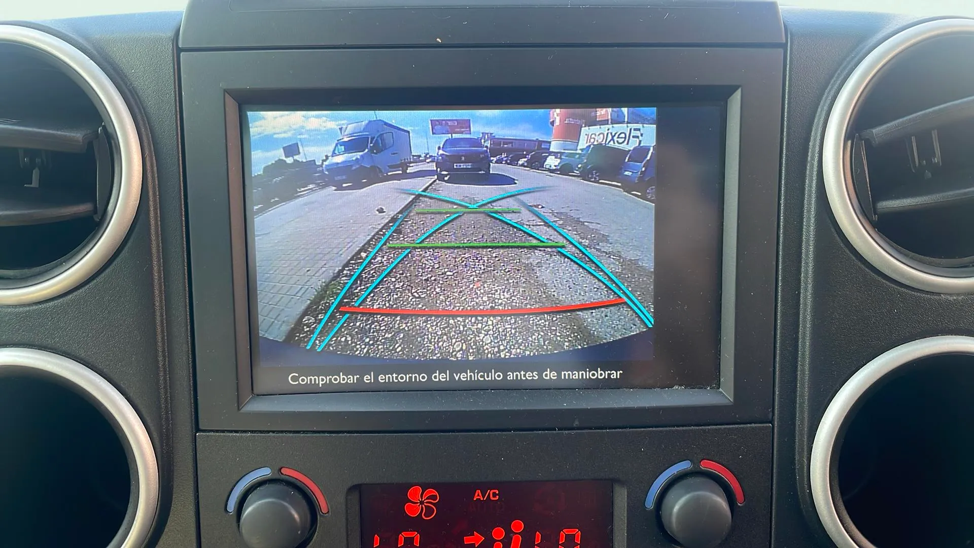 Peugeot Partner Tepee Access BlueHDi 1.6 HDi (100) - foto 27