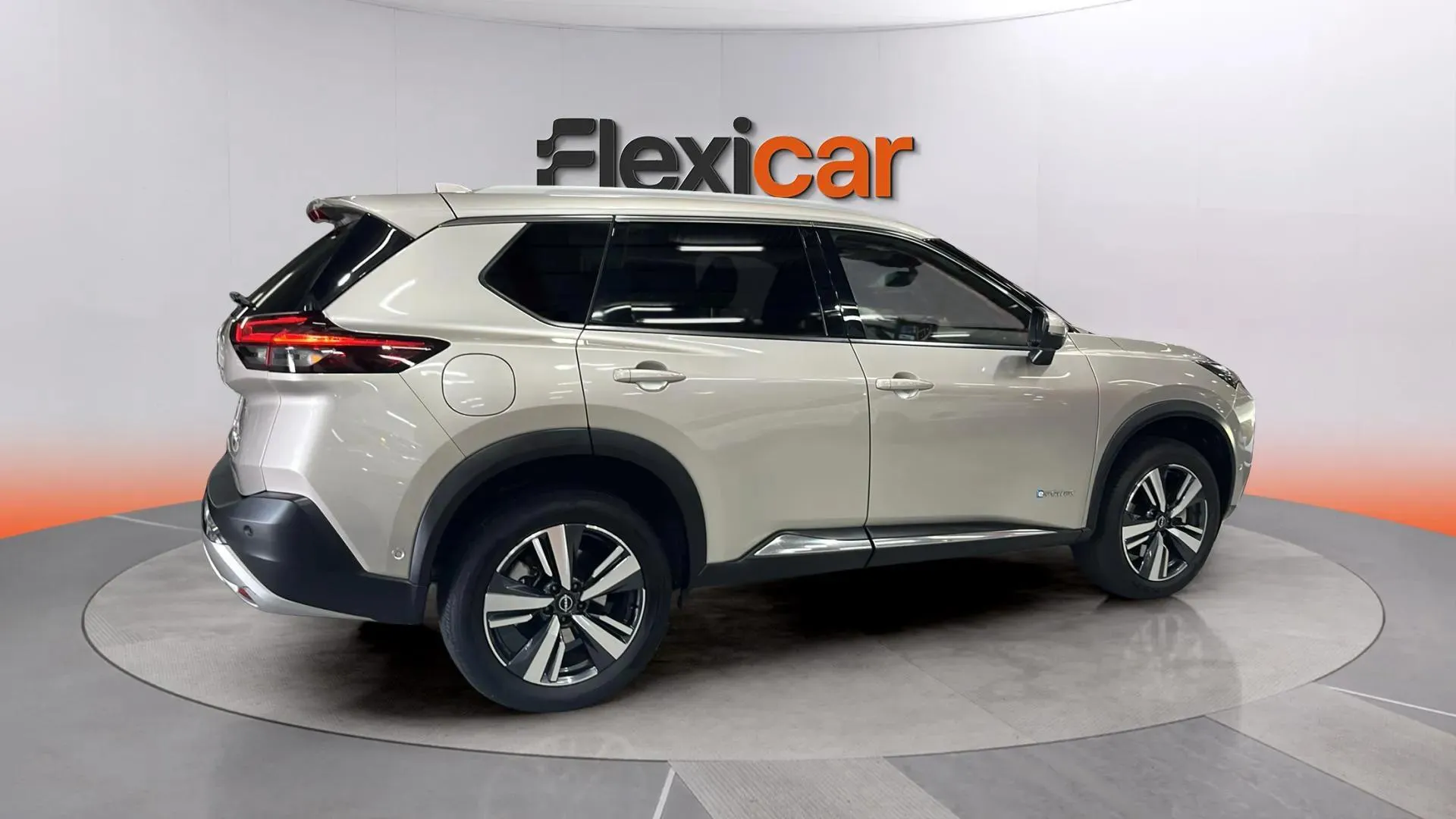 Nissan X-Trail 5 plazas 1.5 e-POWER 4x2 Tekna - foto 11