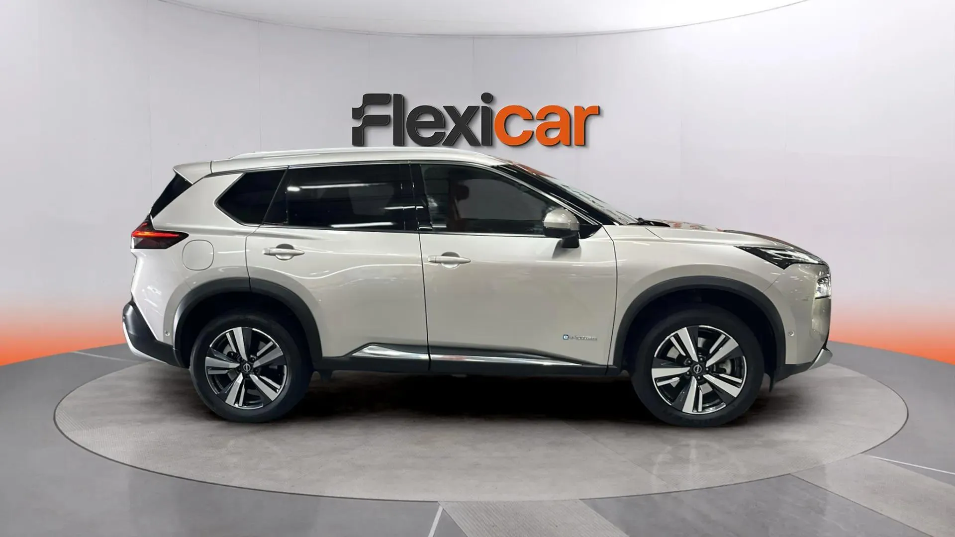 Nissan X-Trail 5 plazas 1.5 e-POWER 4x2 Tekna - foto 3