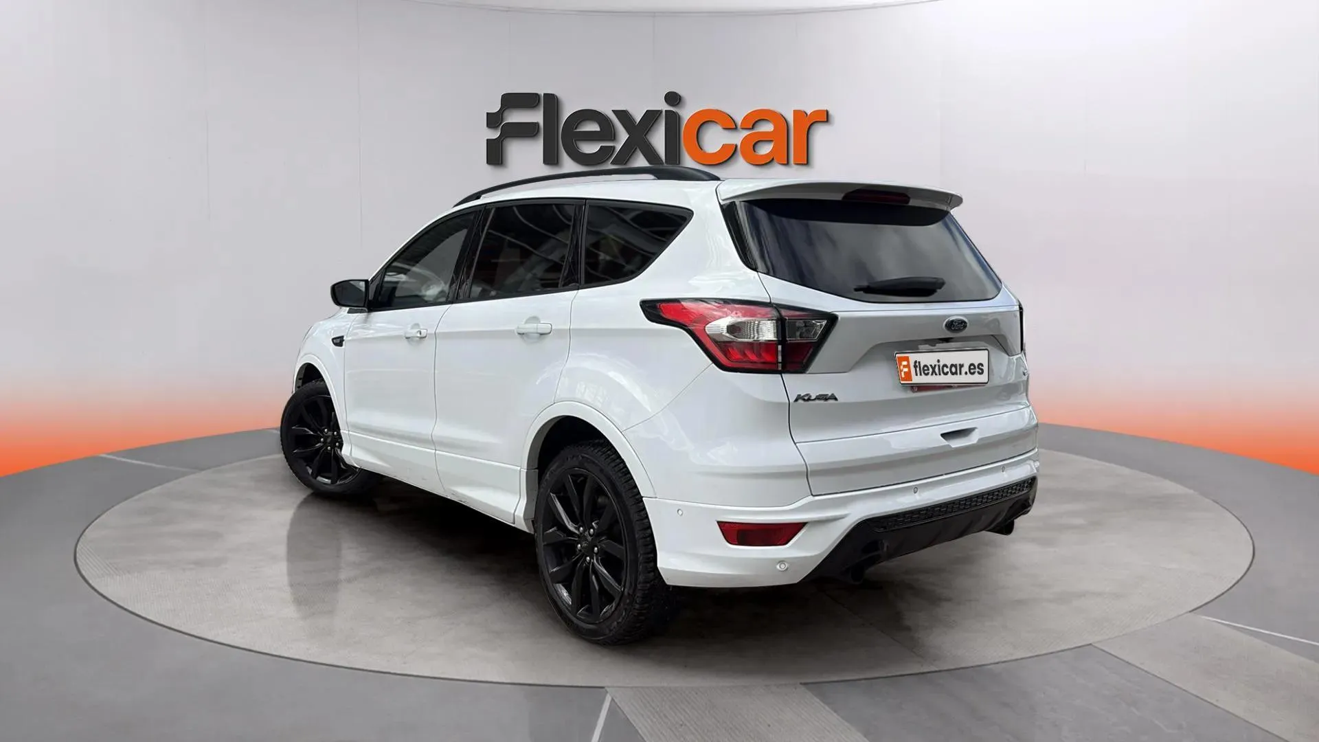 Ford Kuga 1.5 EcoBoost 4x2 ST-Line - foto 42