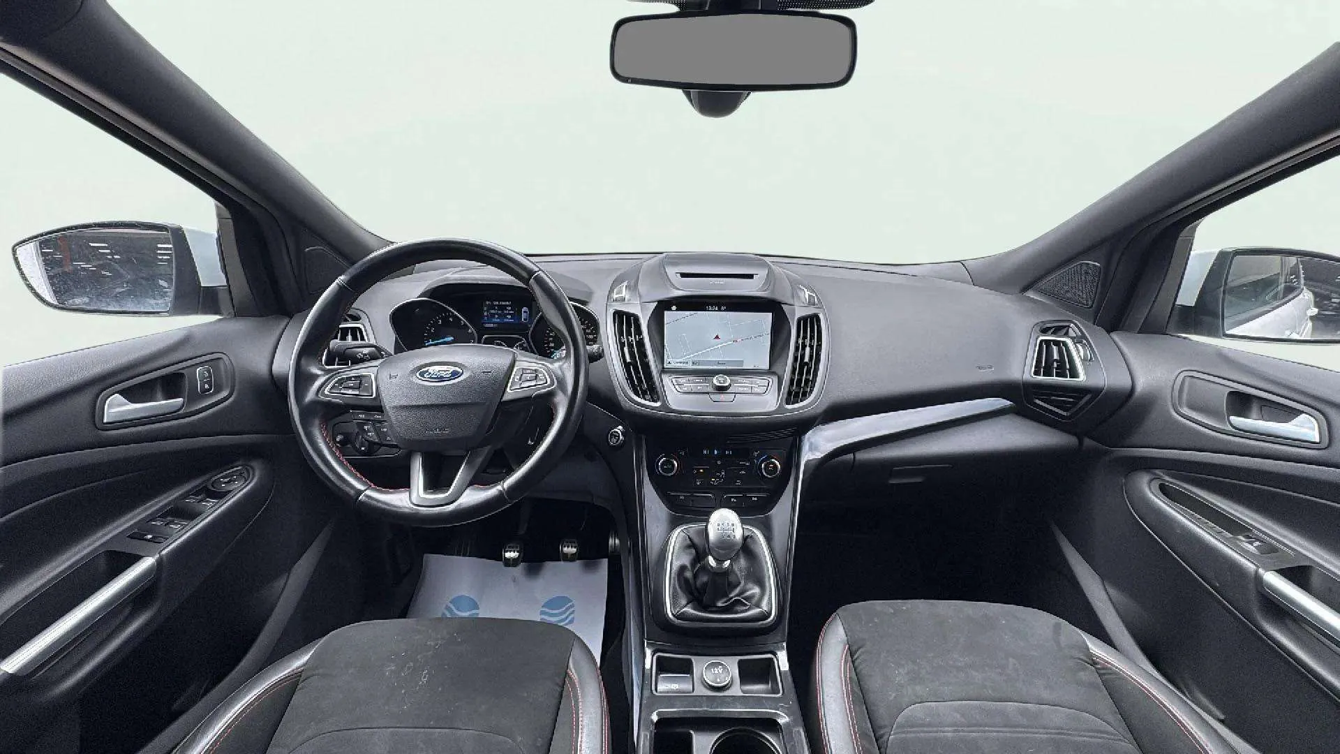 Ford Kuga 1.5 EcoBoost 4x2 ST-Line - foto 43