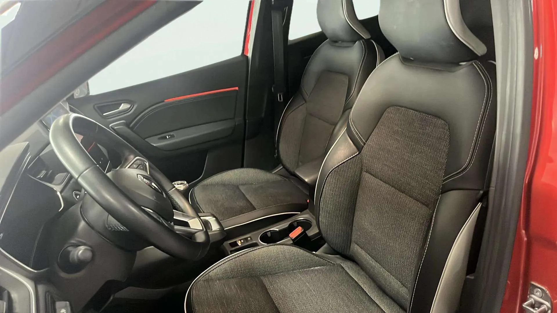 Renault Captur evolution TCe - foto 22