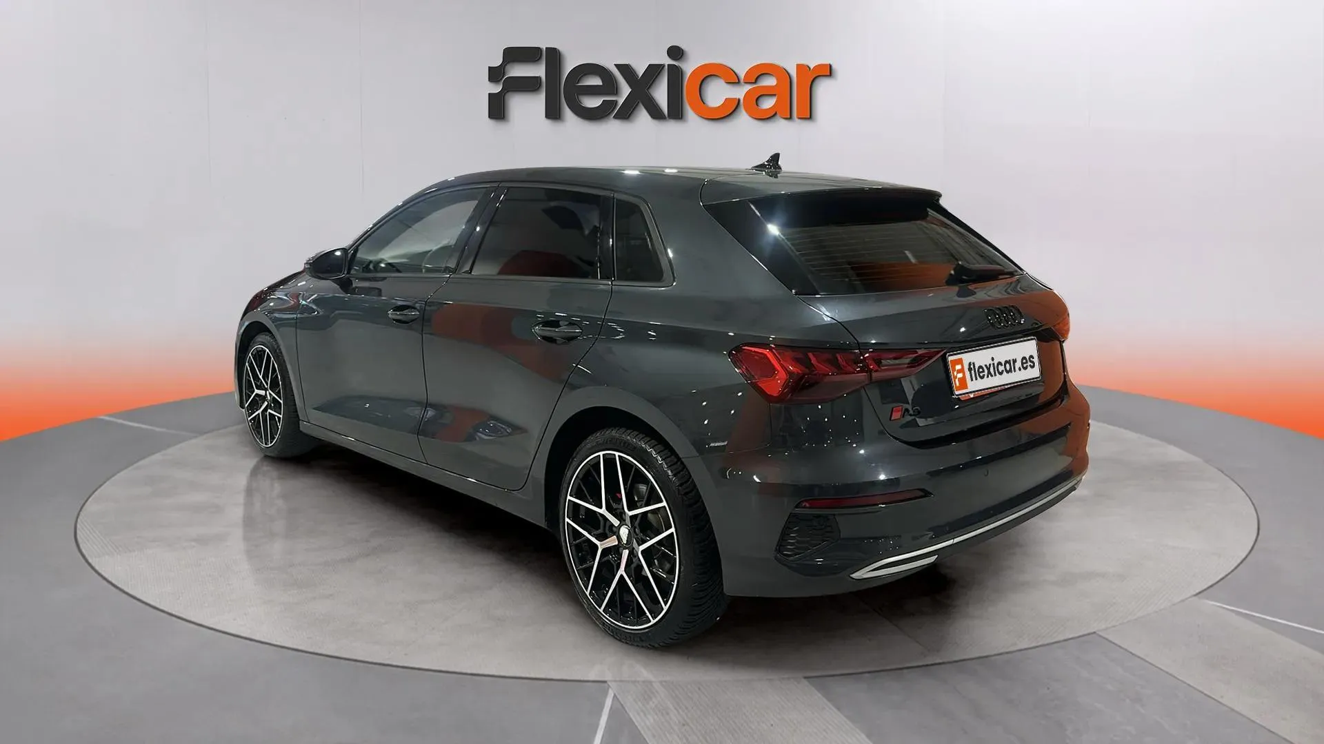 Audi A3 Sportback 35 TDI - foto 4
