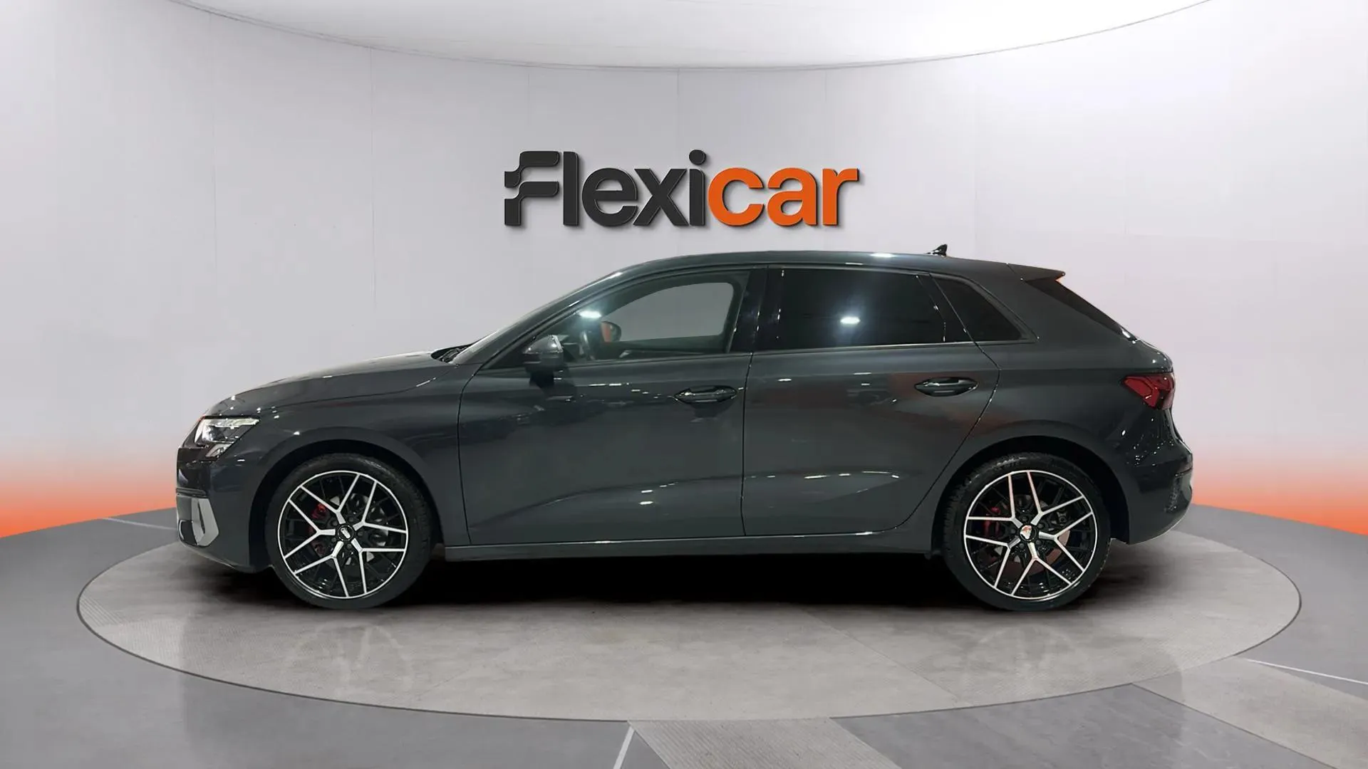 Audi A3 Sportback 35 TDI - foto 3