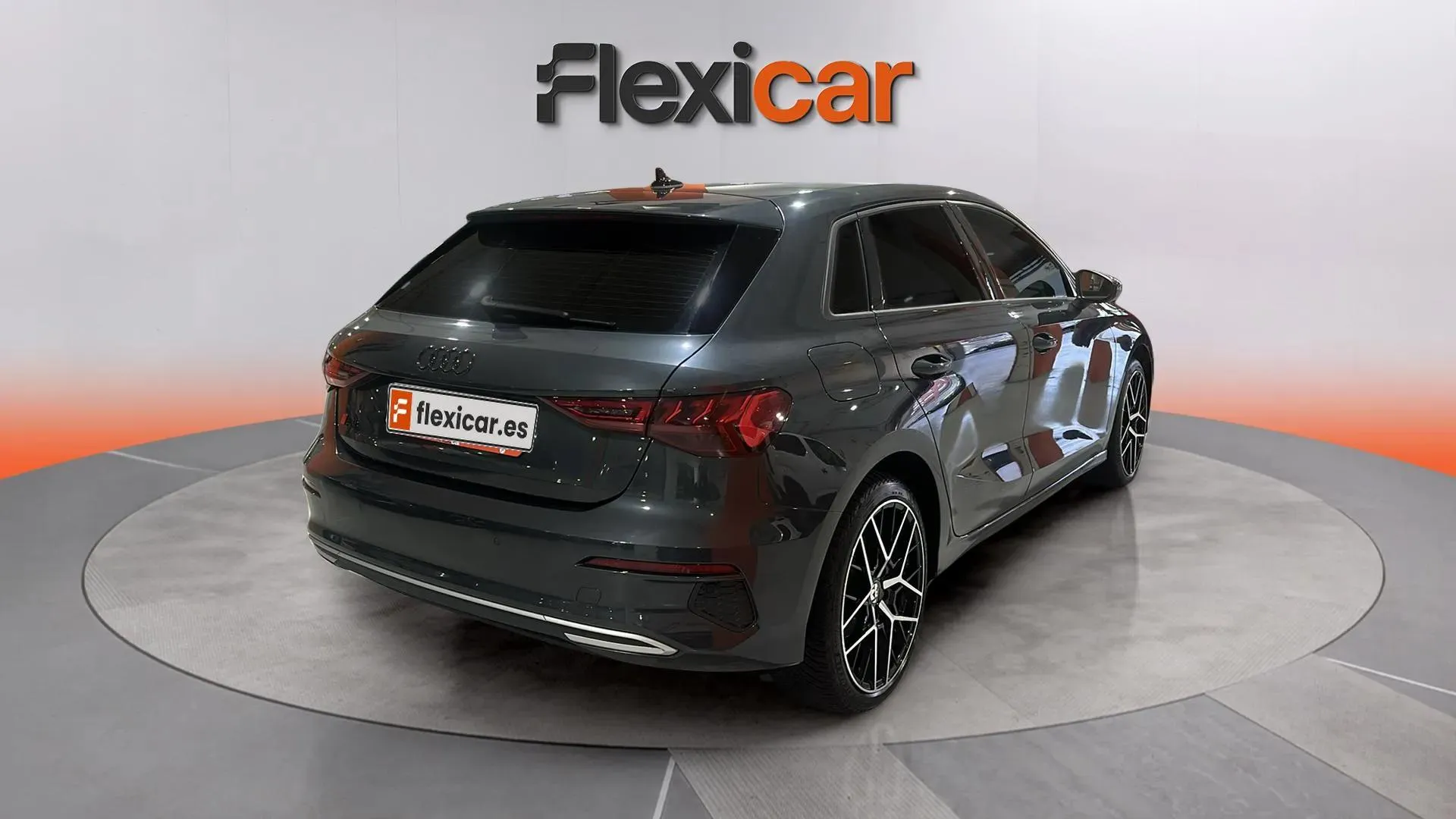 Audi A3 Sportback 35 TDI - foto 6