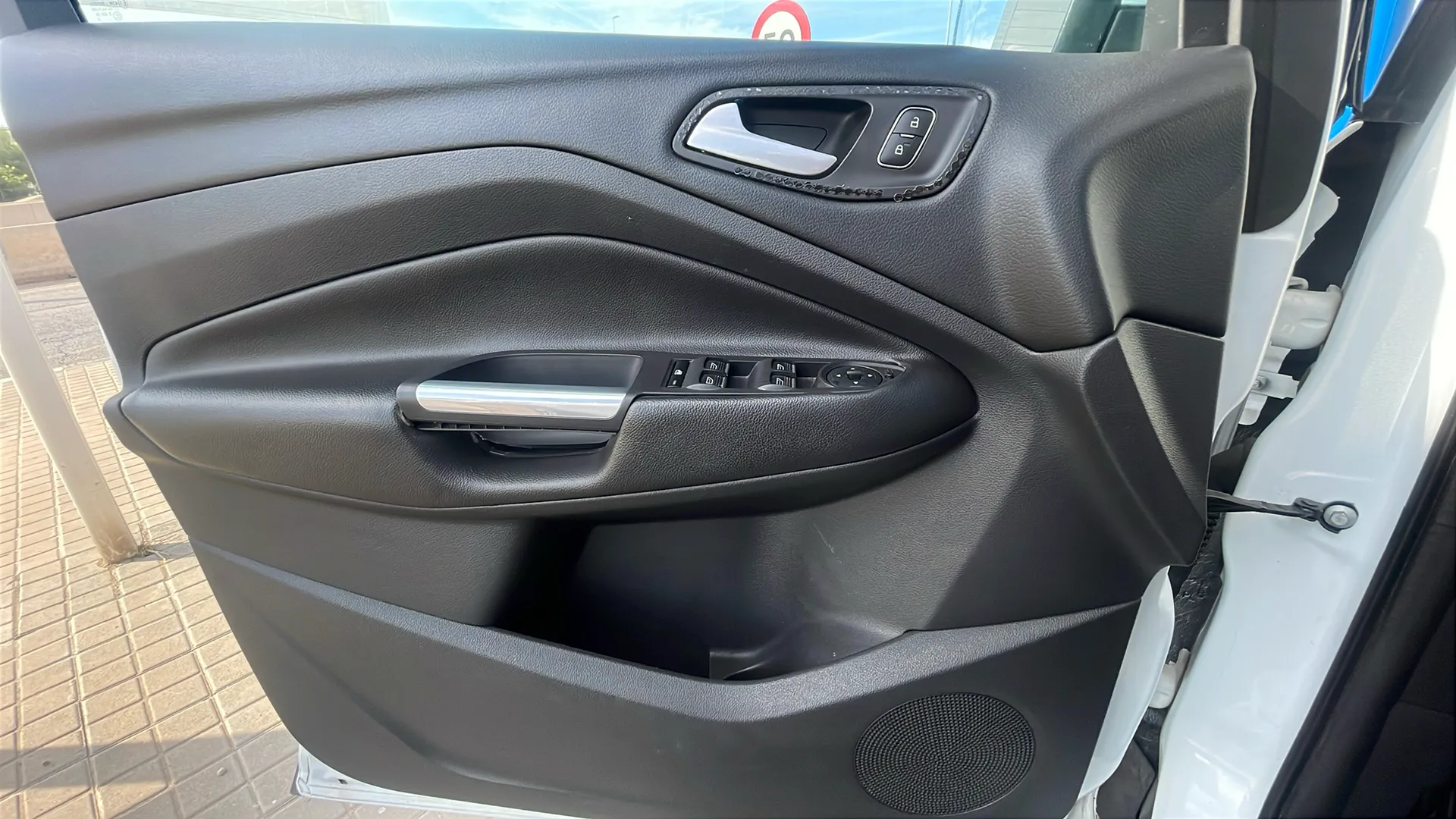 Ford Kuga 1.5 EcoBoost 4x2 Trend - foto 19
