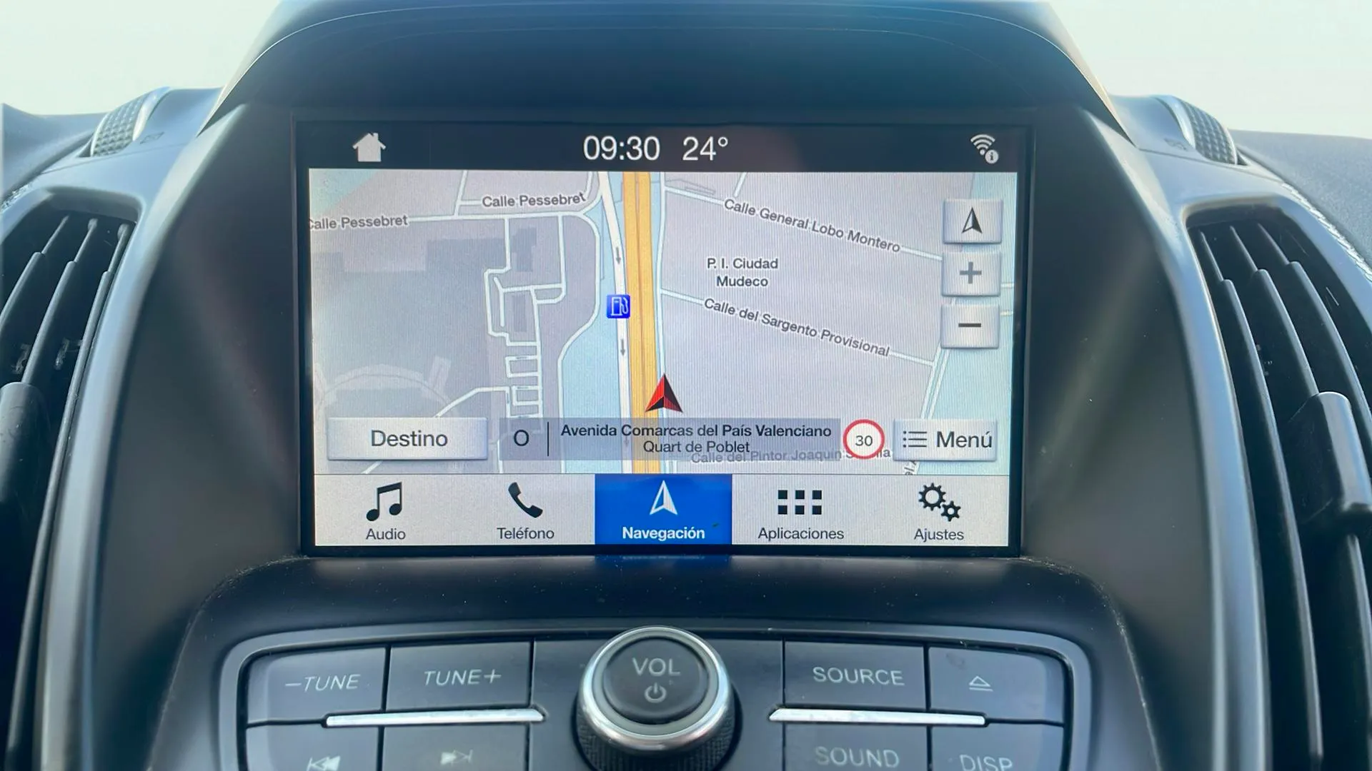Ford Kuga 1.5 EcoBoost 4x2 Trend - foto 25