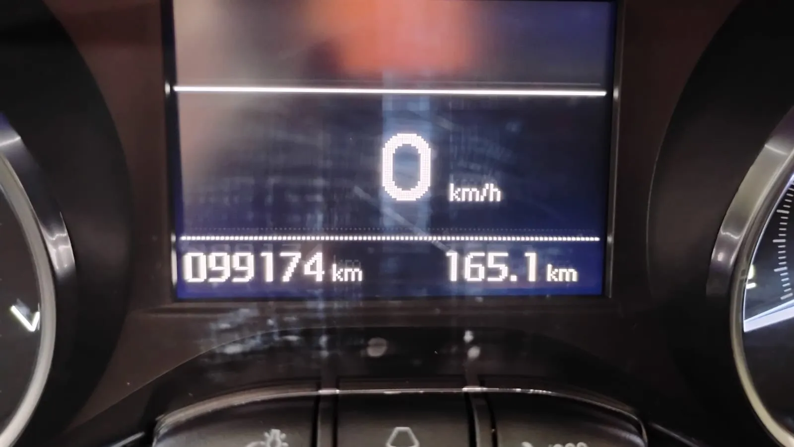 Peugeot 208 Allure 1.6 VTi 120 - foto 11