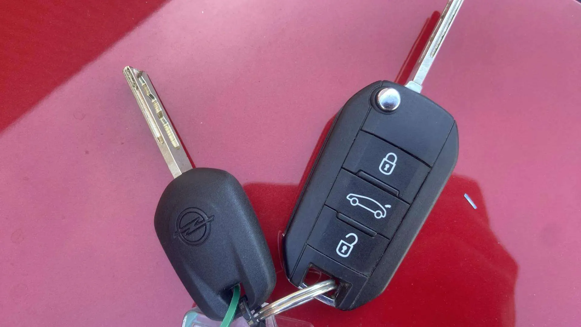 Opel Corsa 1.2T XHL GS - foto 15