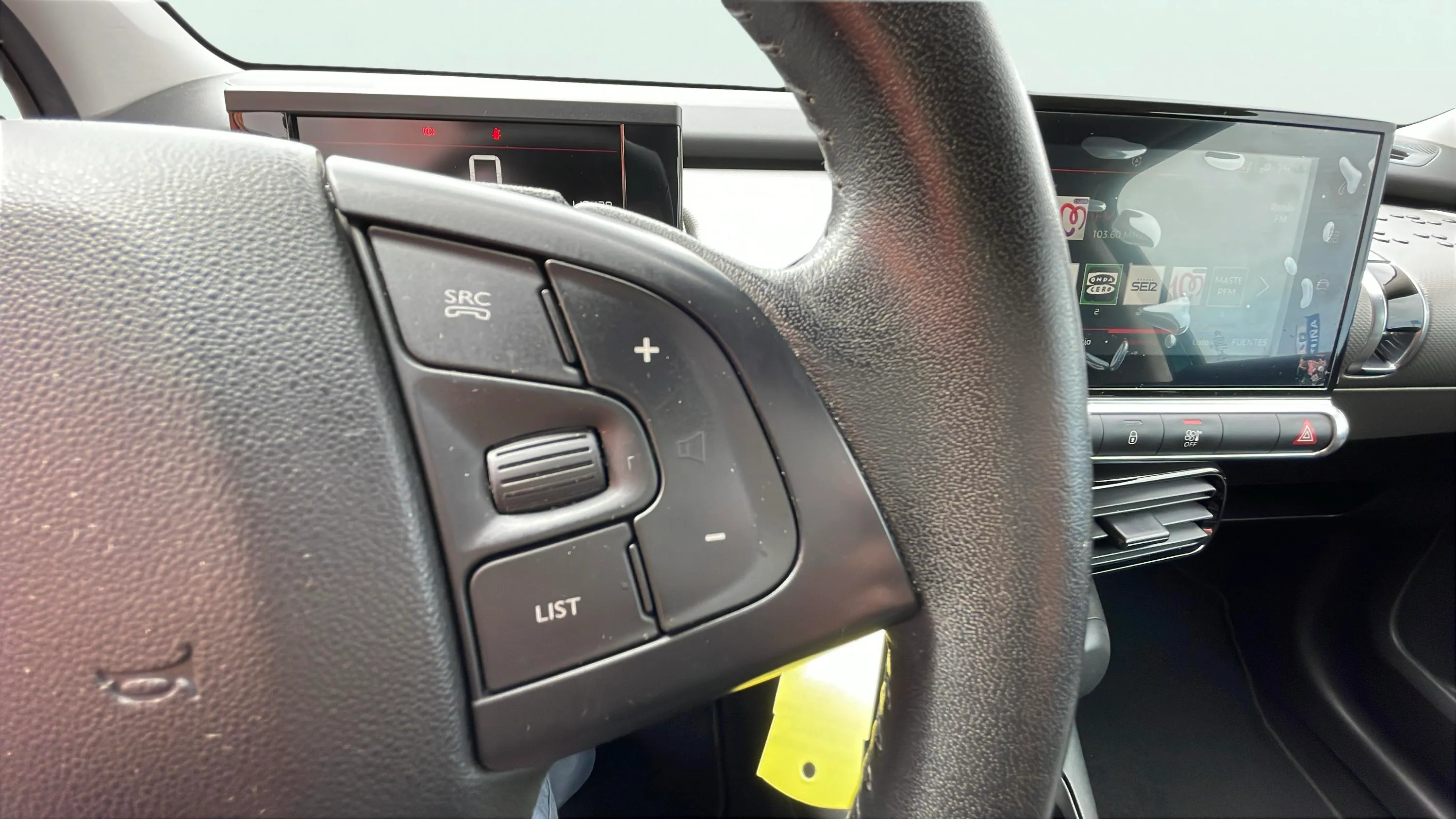 Citroën C4 Cactus BlueHDi 100 Shine - foto 18