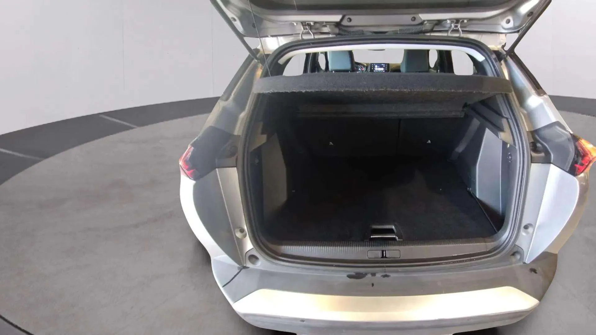 Peugeot 2008 Allure 1.5 - foto 12